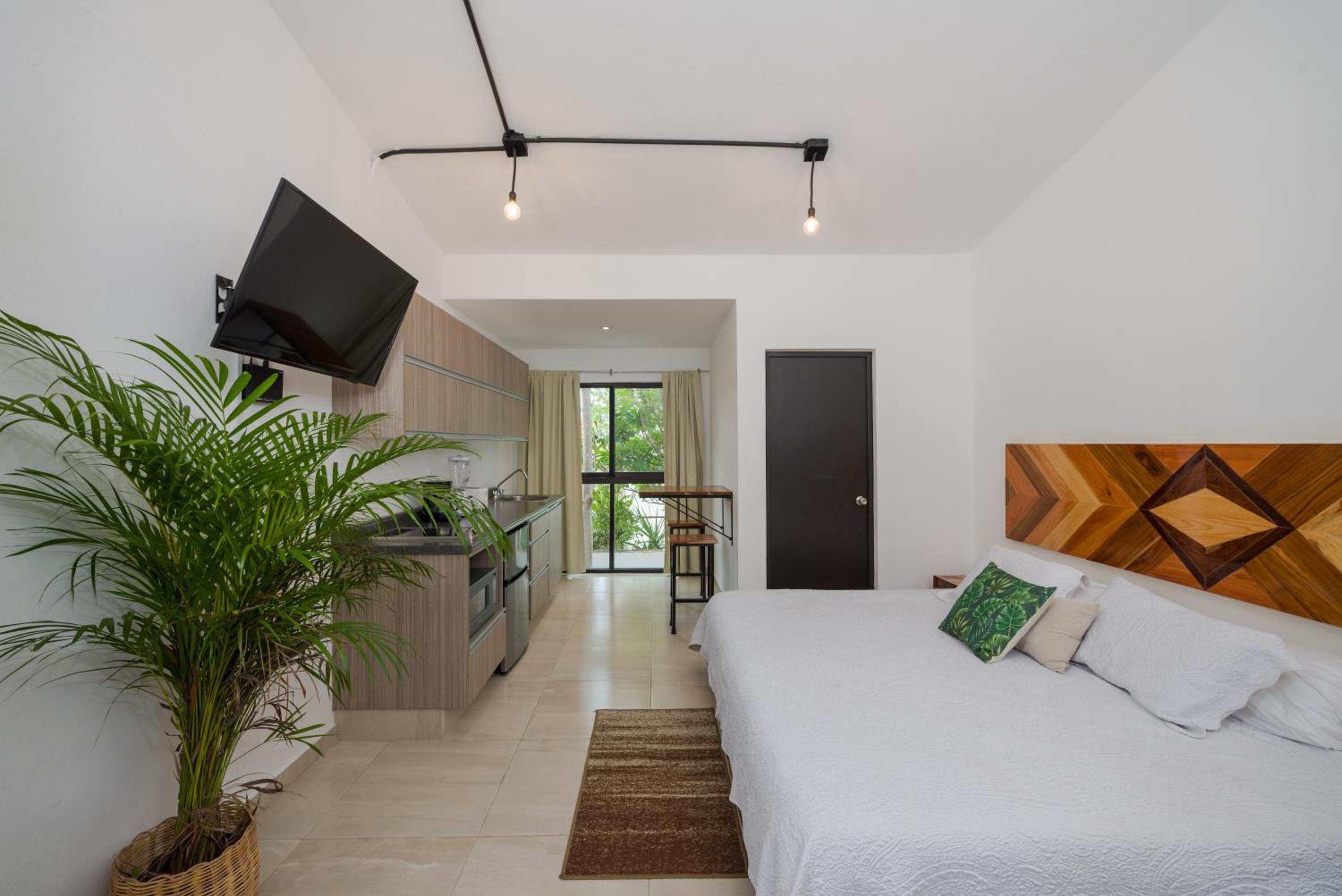 Studio Apartment