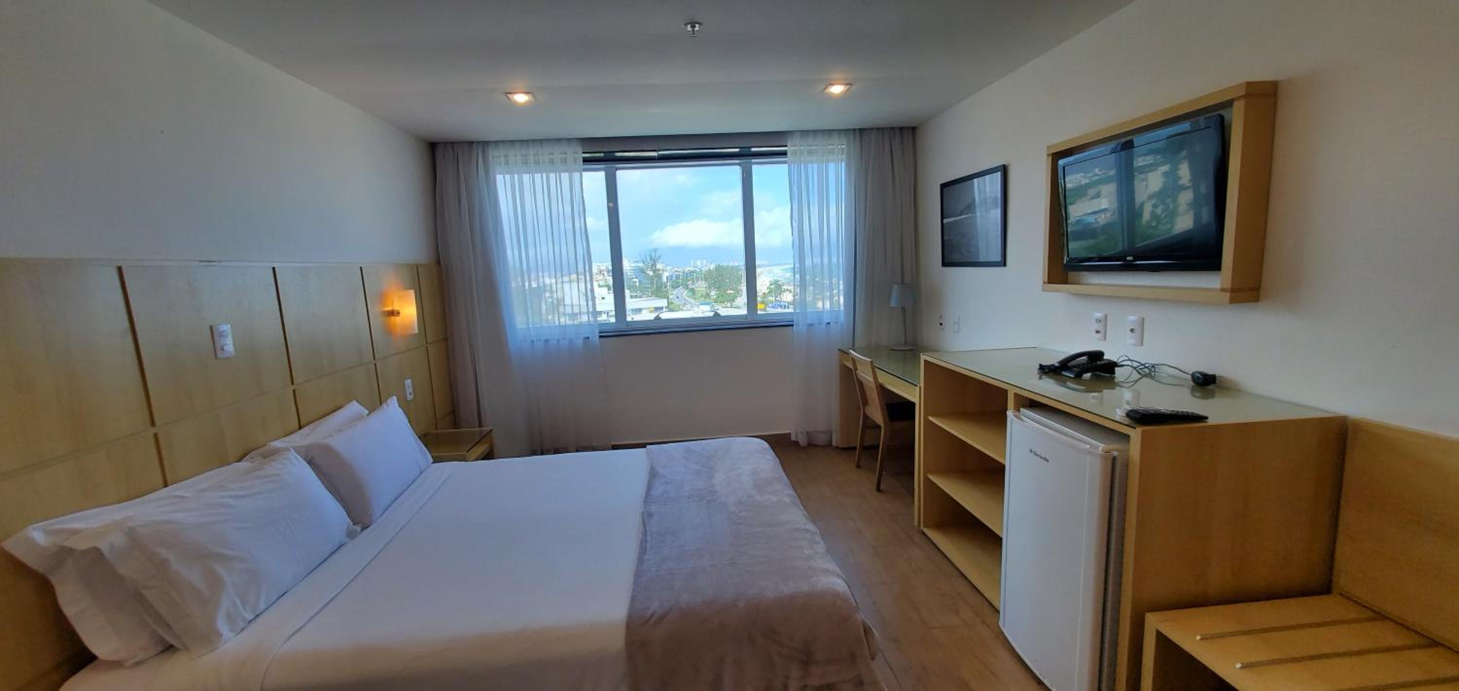 Superior Double Room with partial sea view
