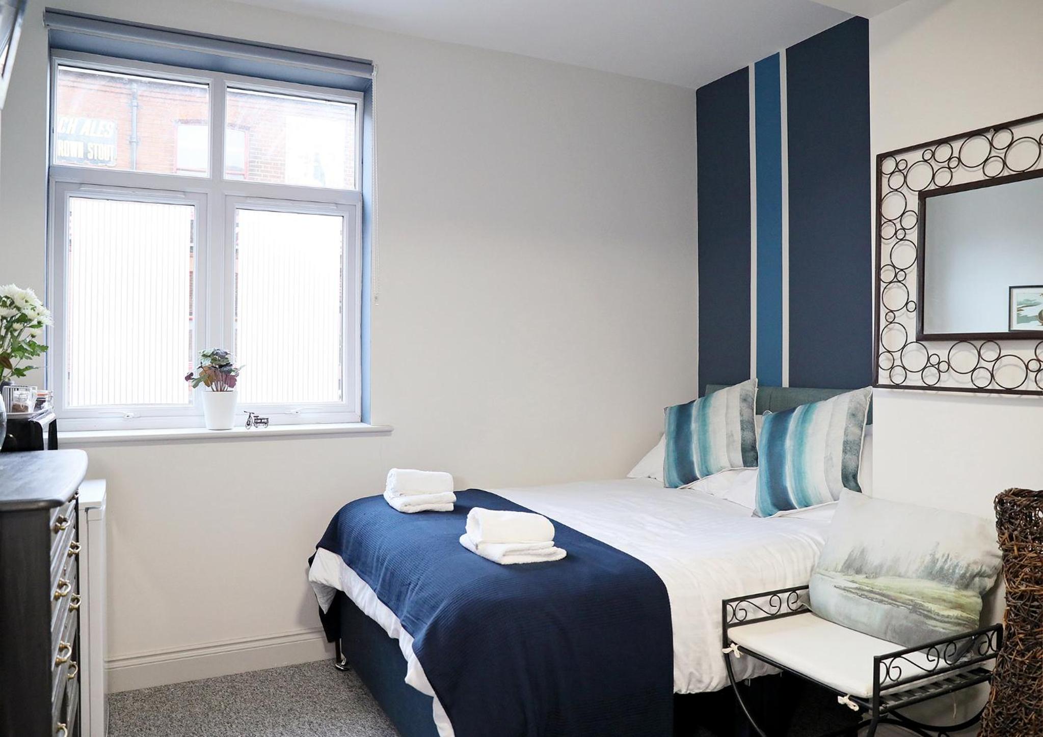 Deluxe Double Room with Shower