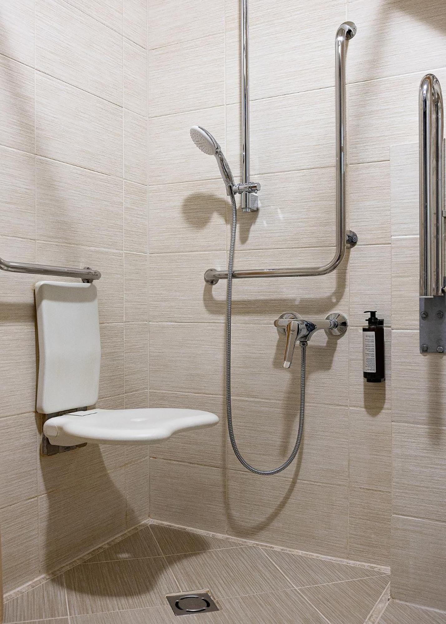 Double Room - Disability Access