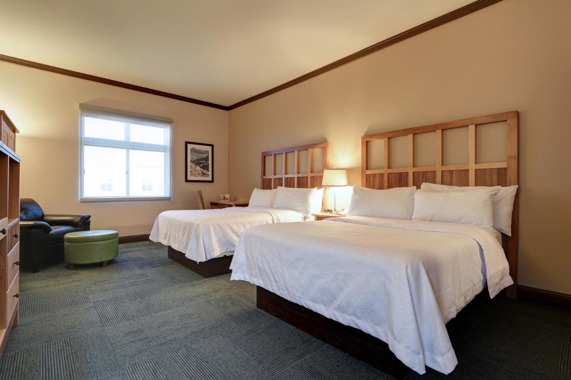 Queen Room with Two Queen Beds - Photo 1