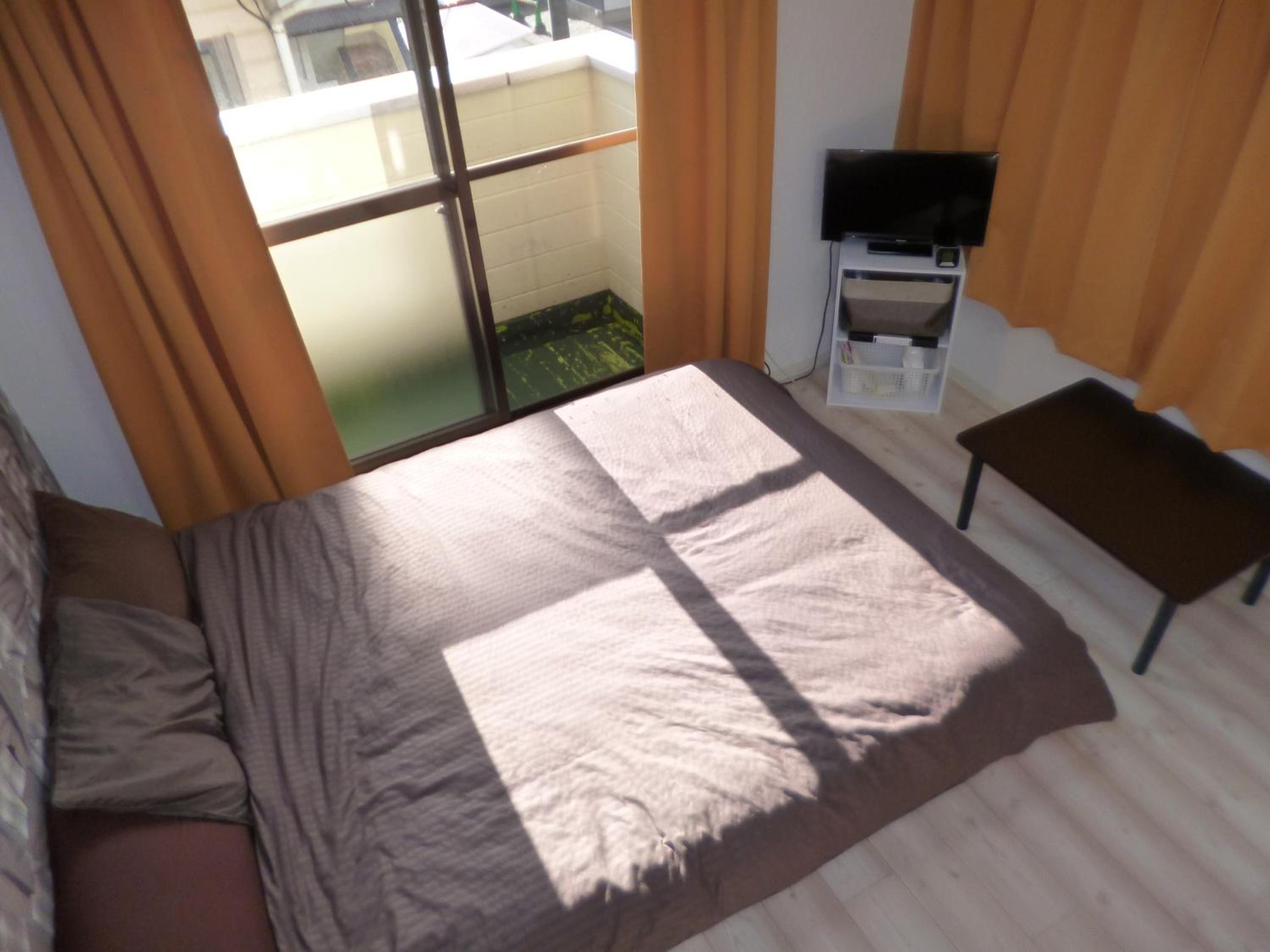 One-Bedroom Apartment - Photo 4
