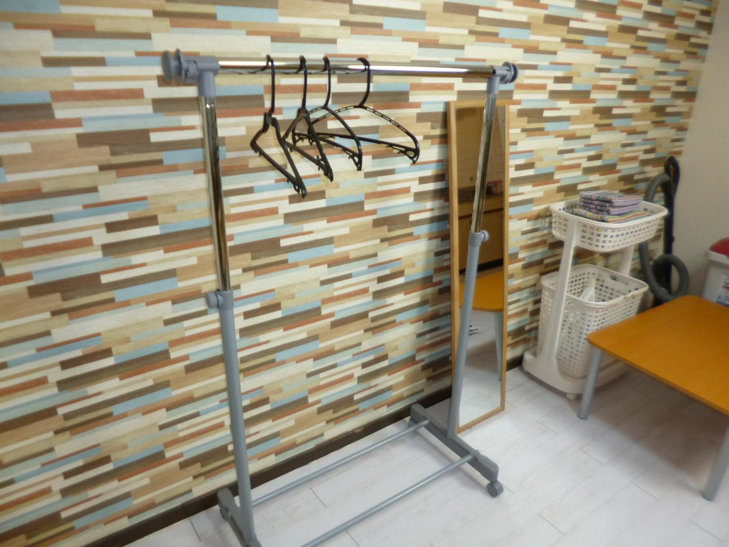 One-Bedroom Apartment - Photo 16
