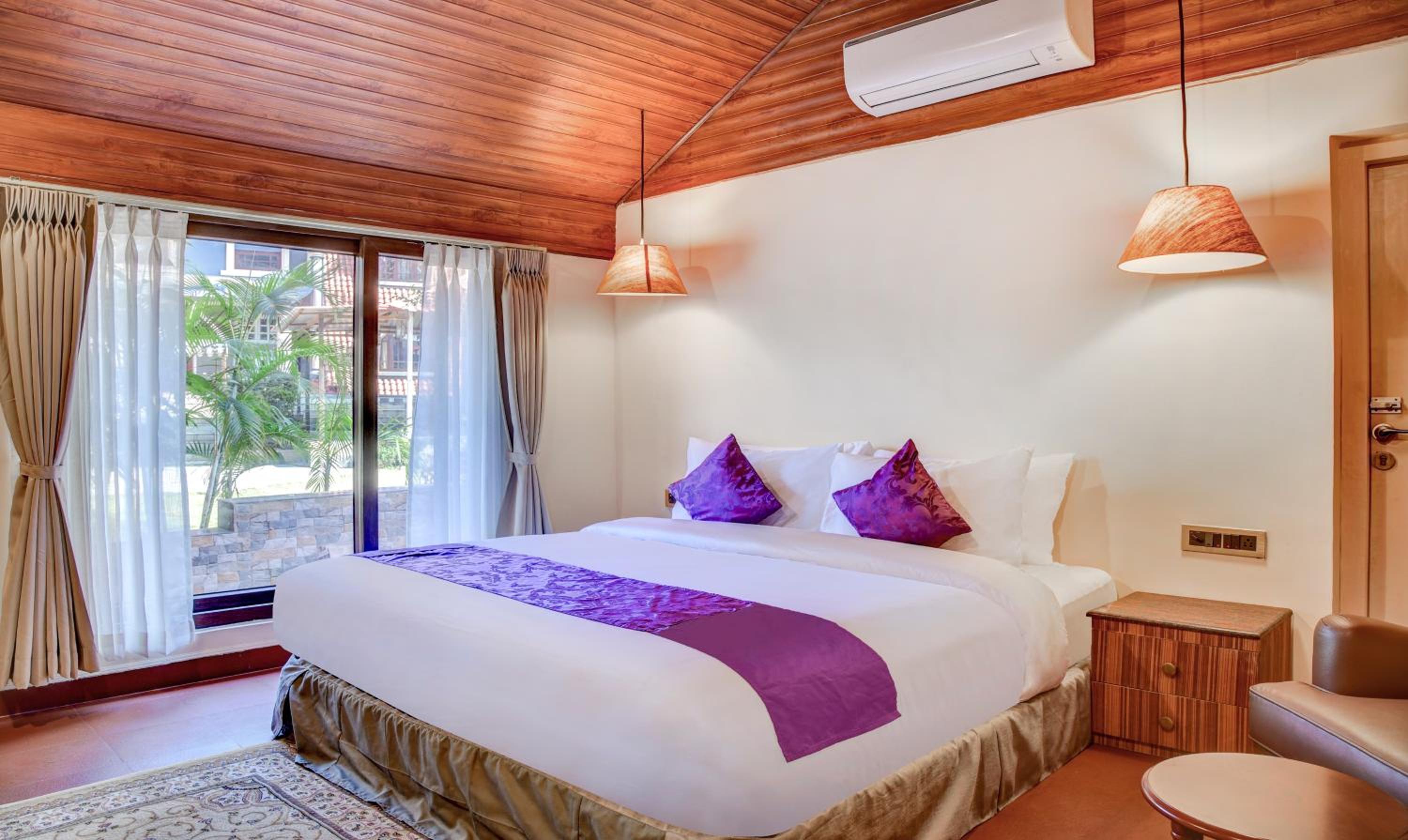 Superior Room with Garden View