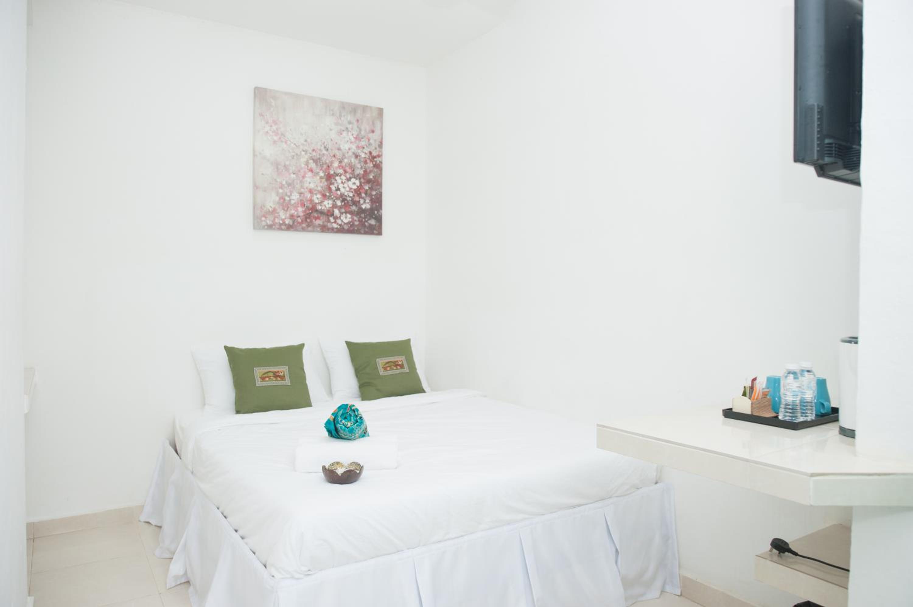 Standard Double Room - Photo 3