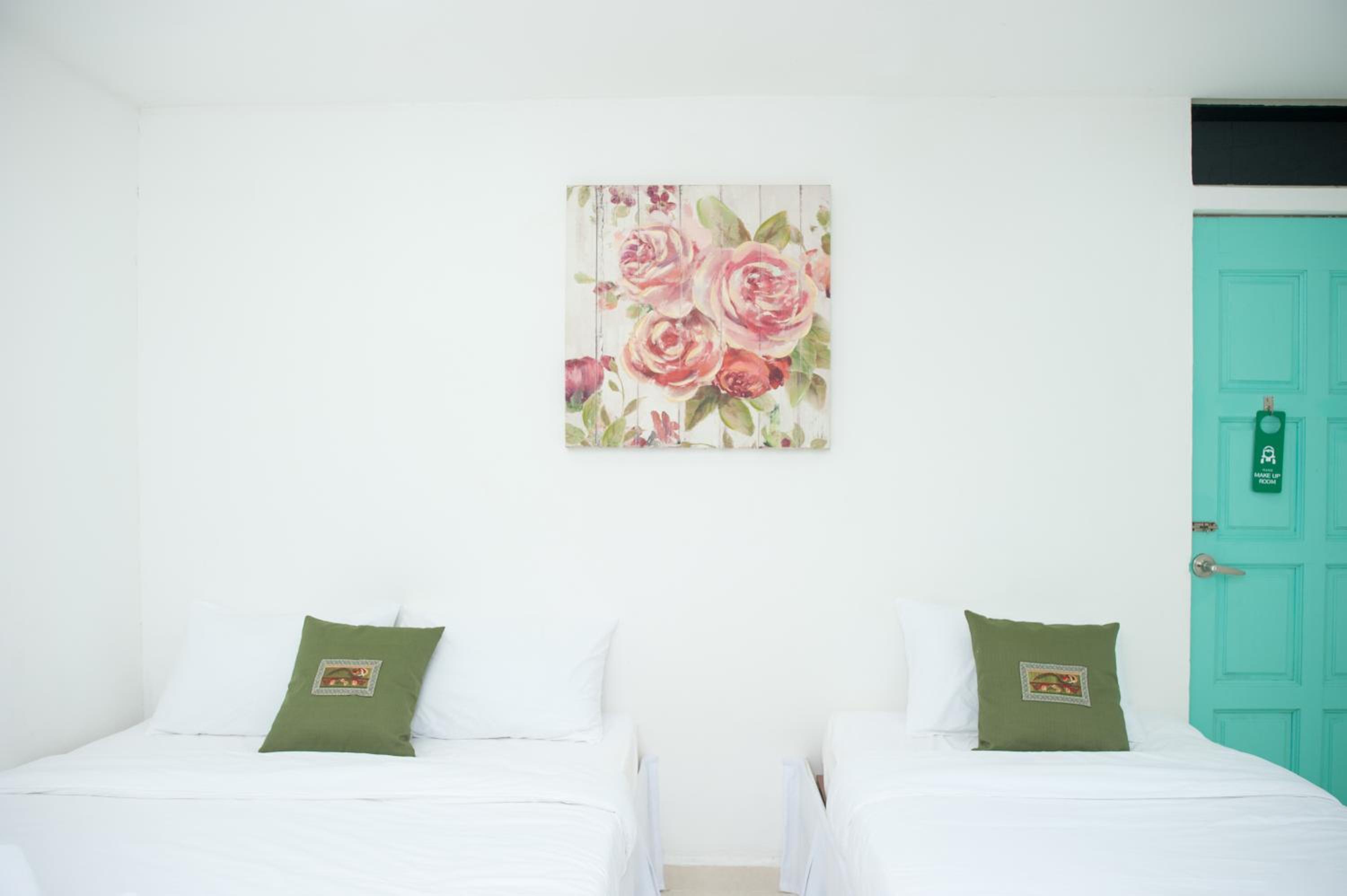 Deluxe Triple Room - Photo 5