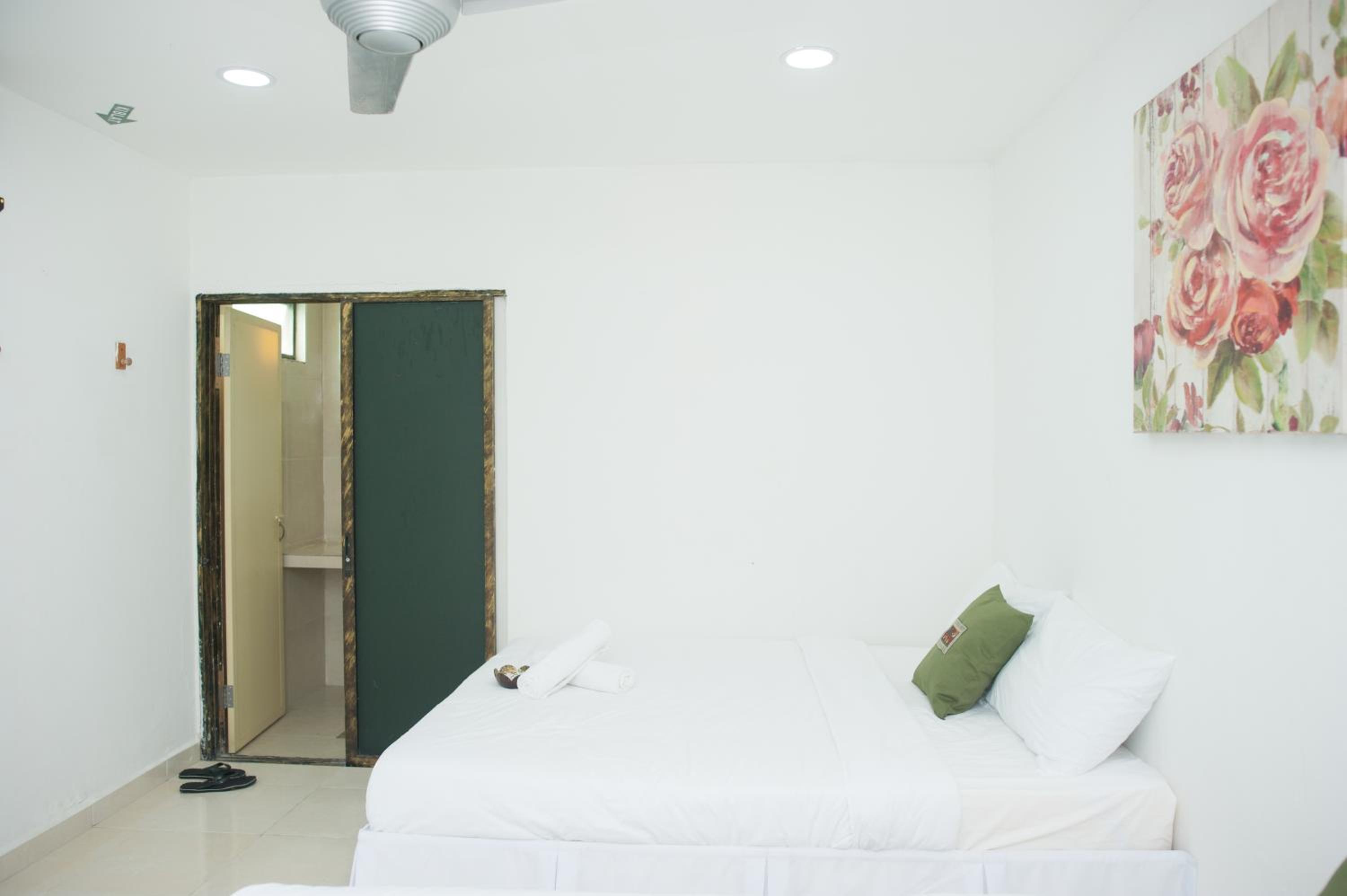 Deluxe Triple Room - Photo 4
