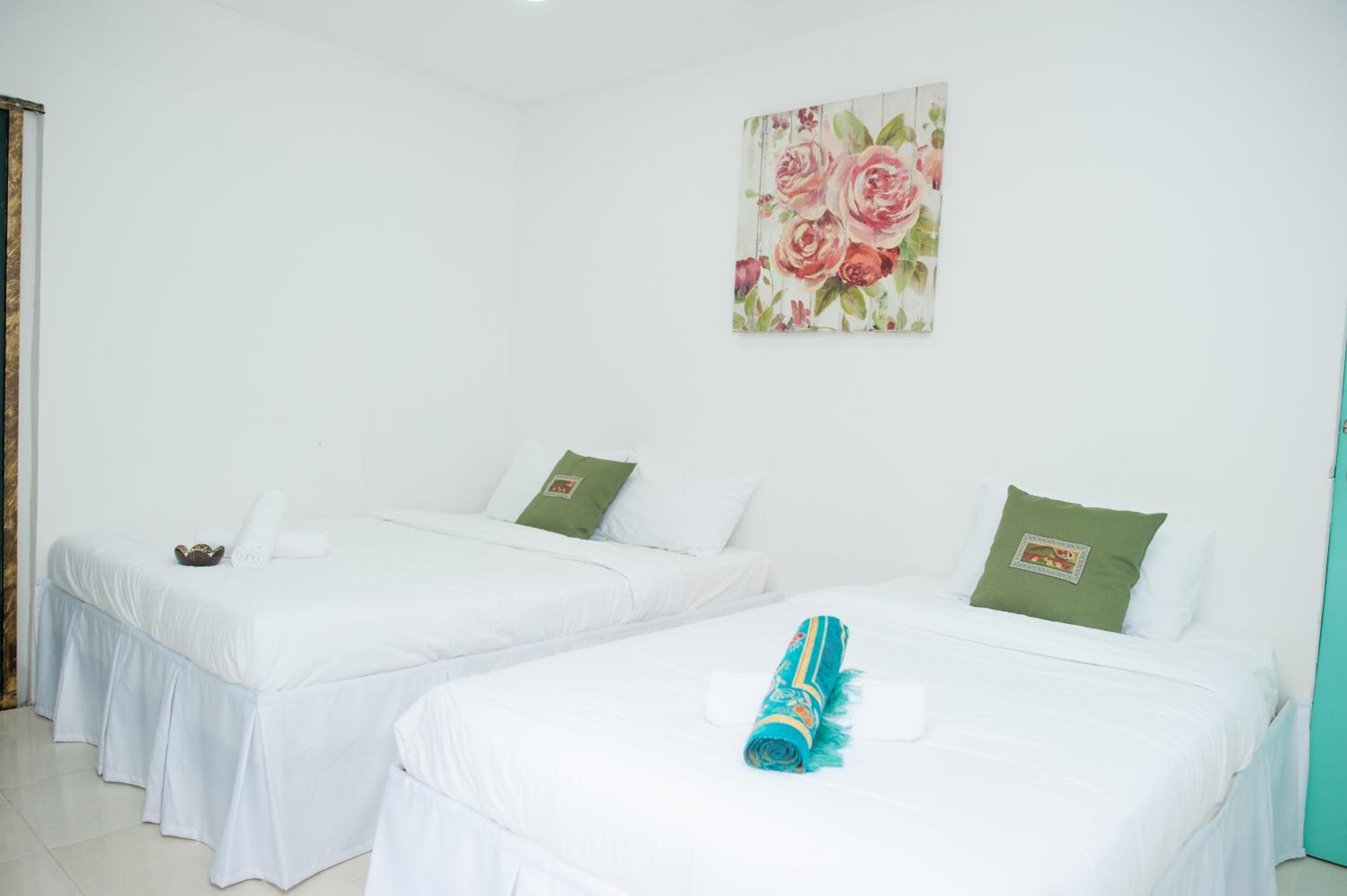 Deluxe Triple Room - Photo 3