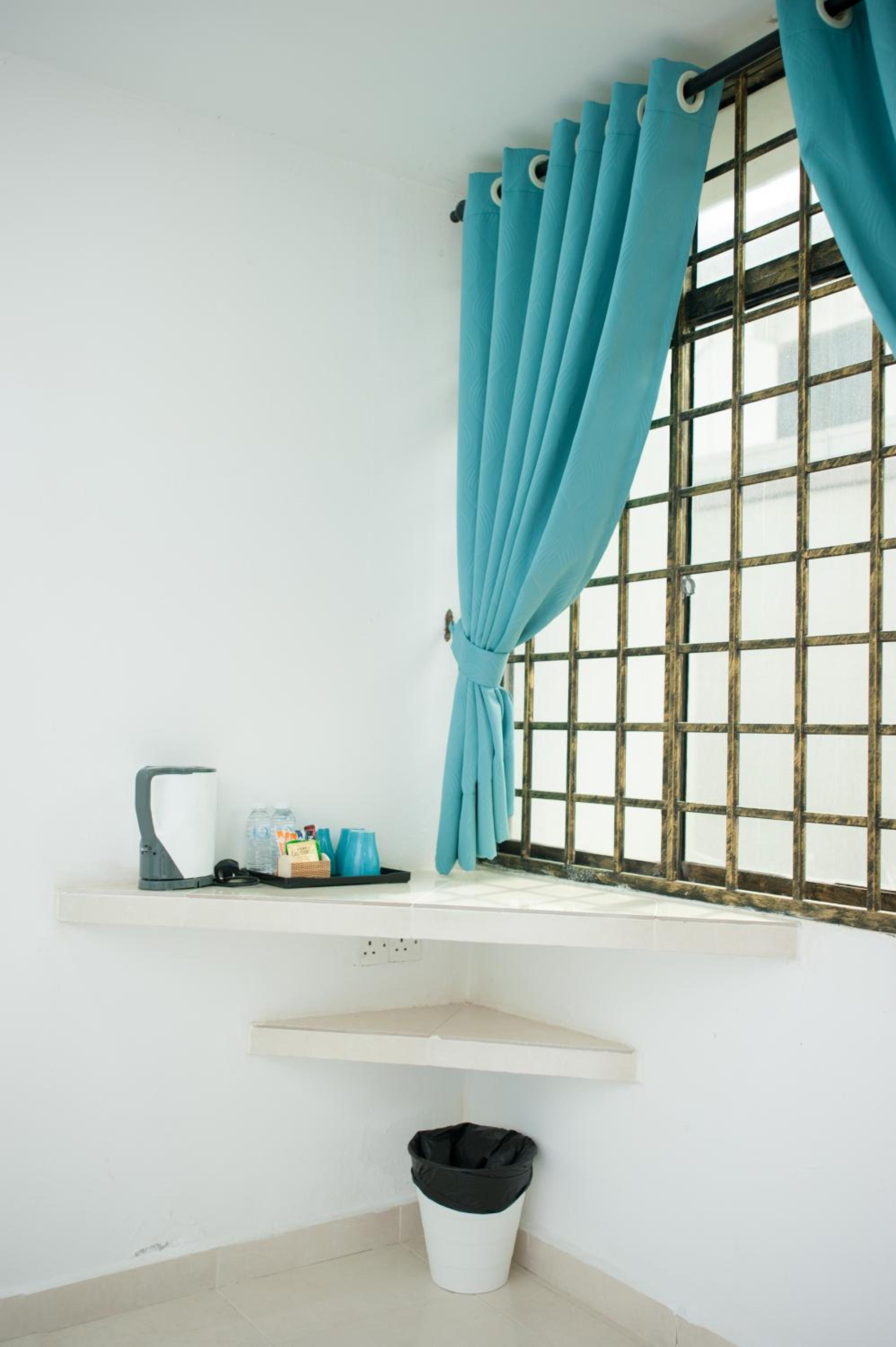 Deluxe Triple Room - Photo 13