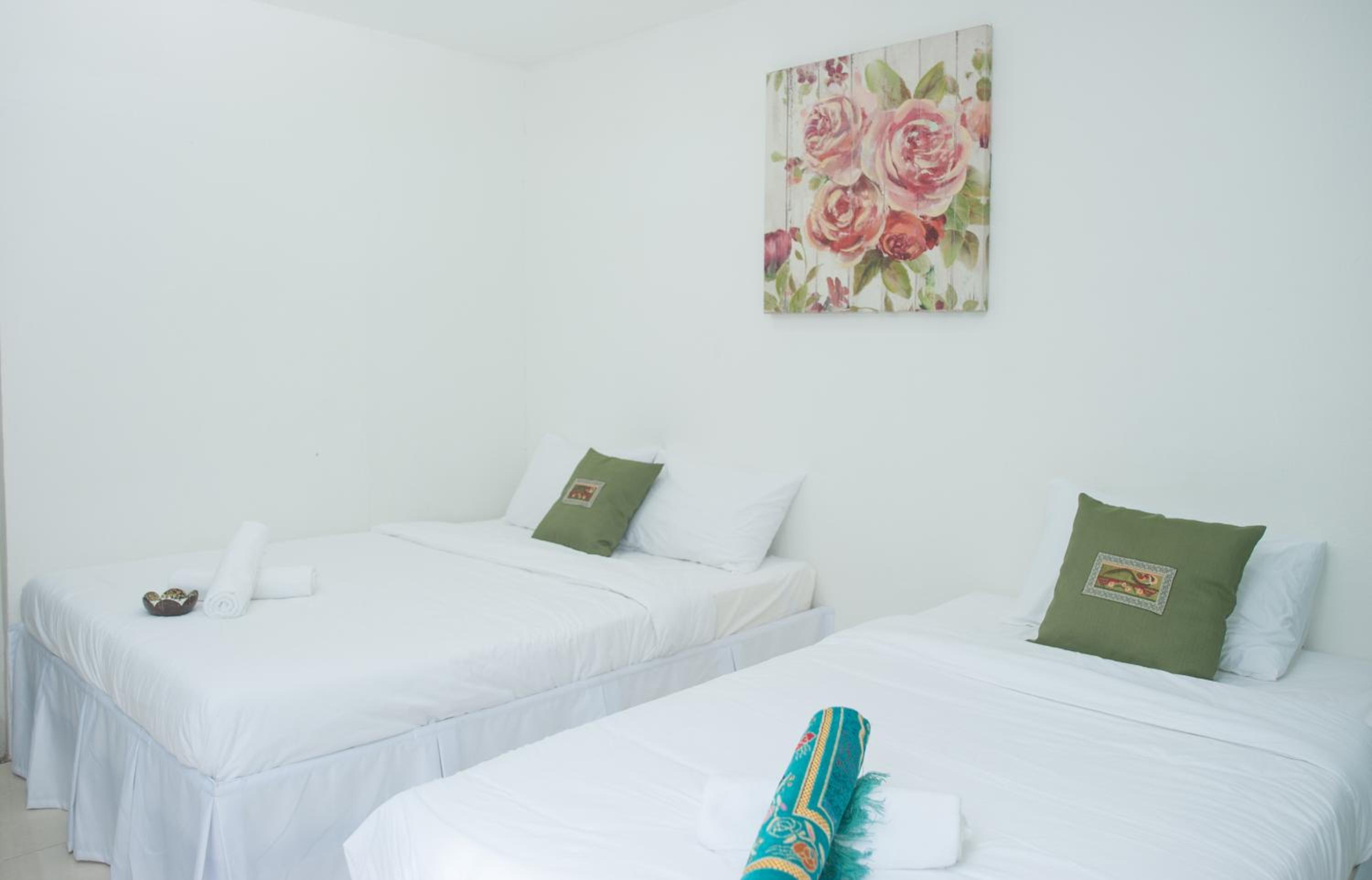 Deluxe Triple Room - Photo 7