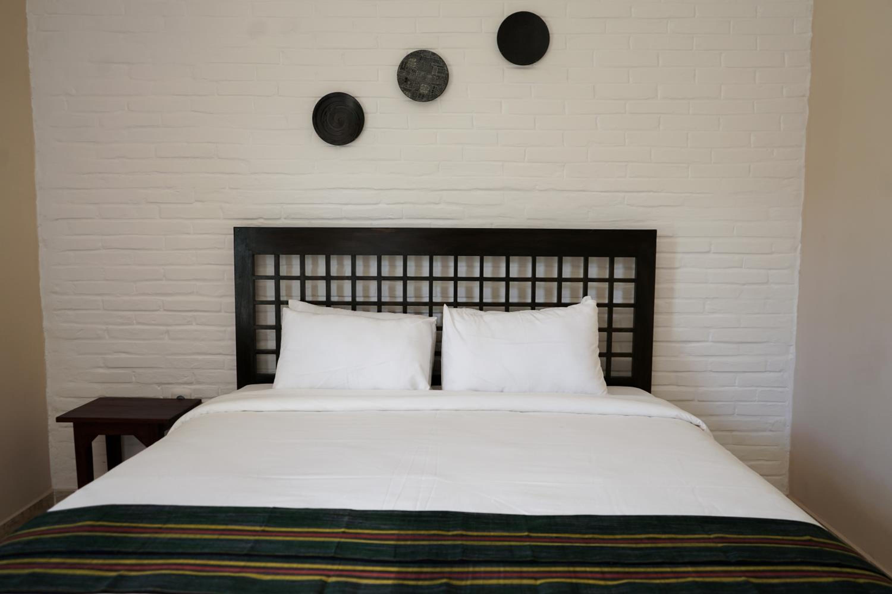 Standard Double Room - Photo 2