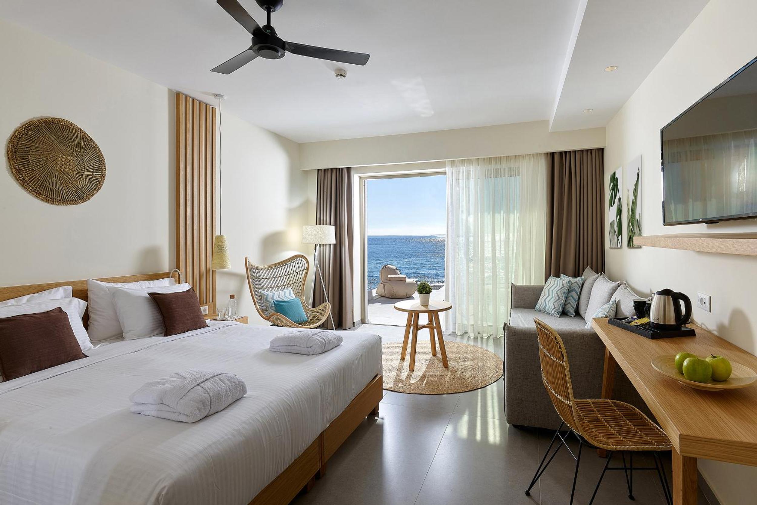 Superior Double Room - Photo 2
