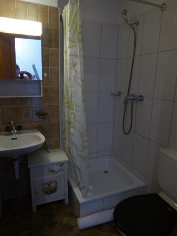 Studio Apartment photo 3