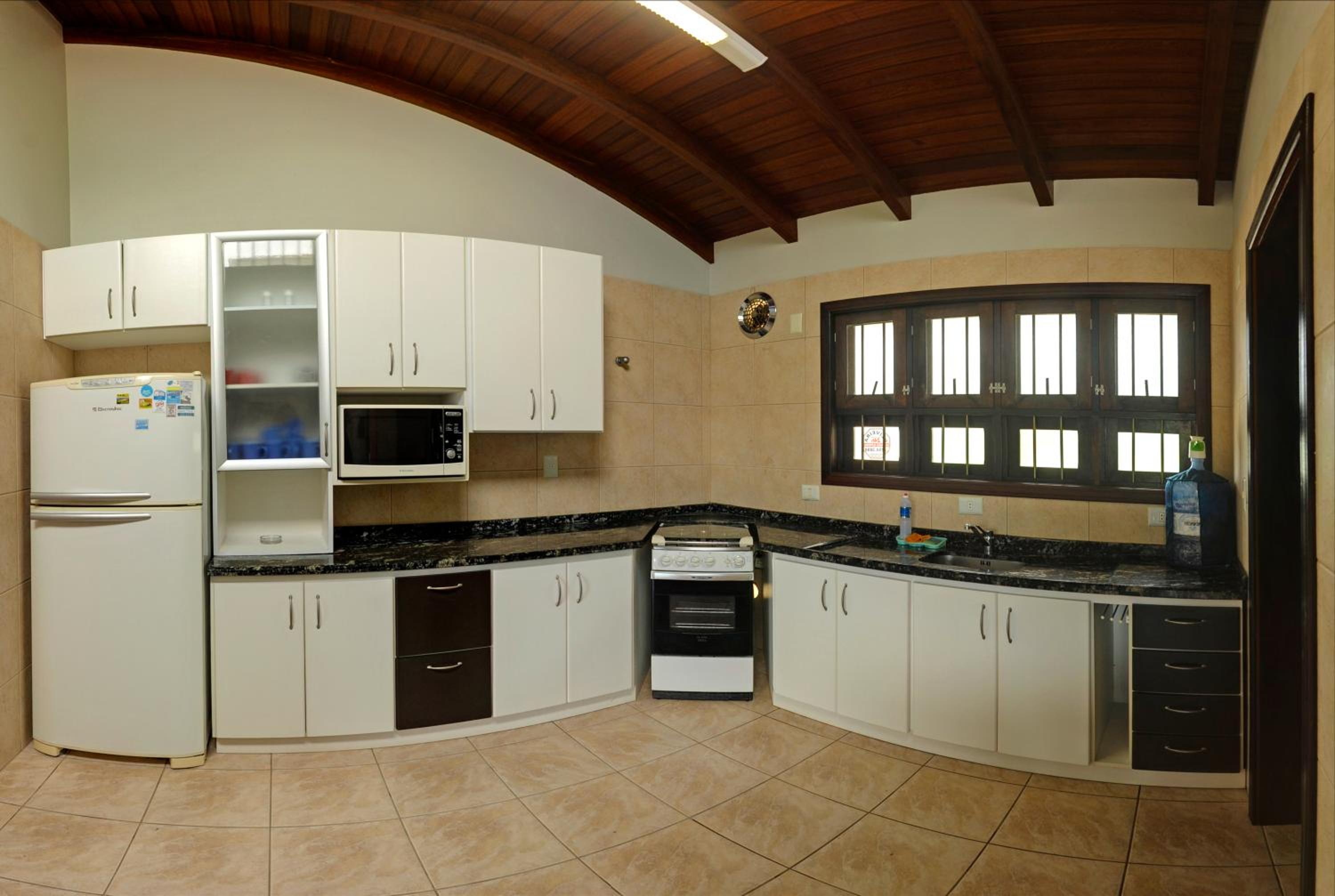Apartment with Balcony photo 2