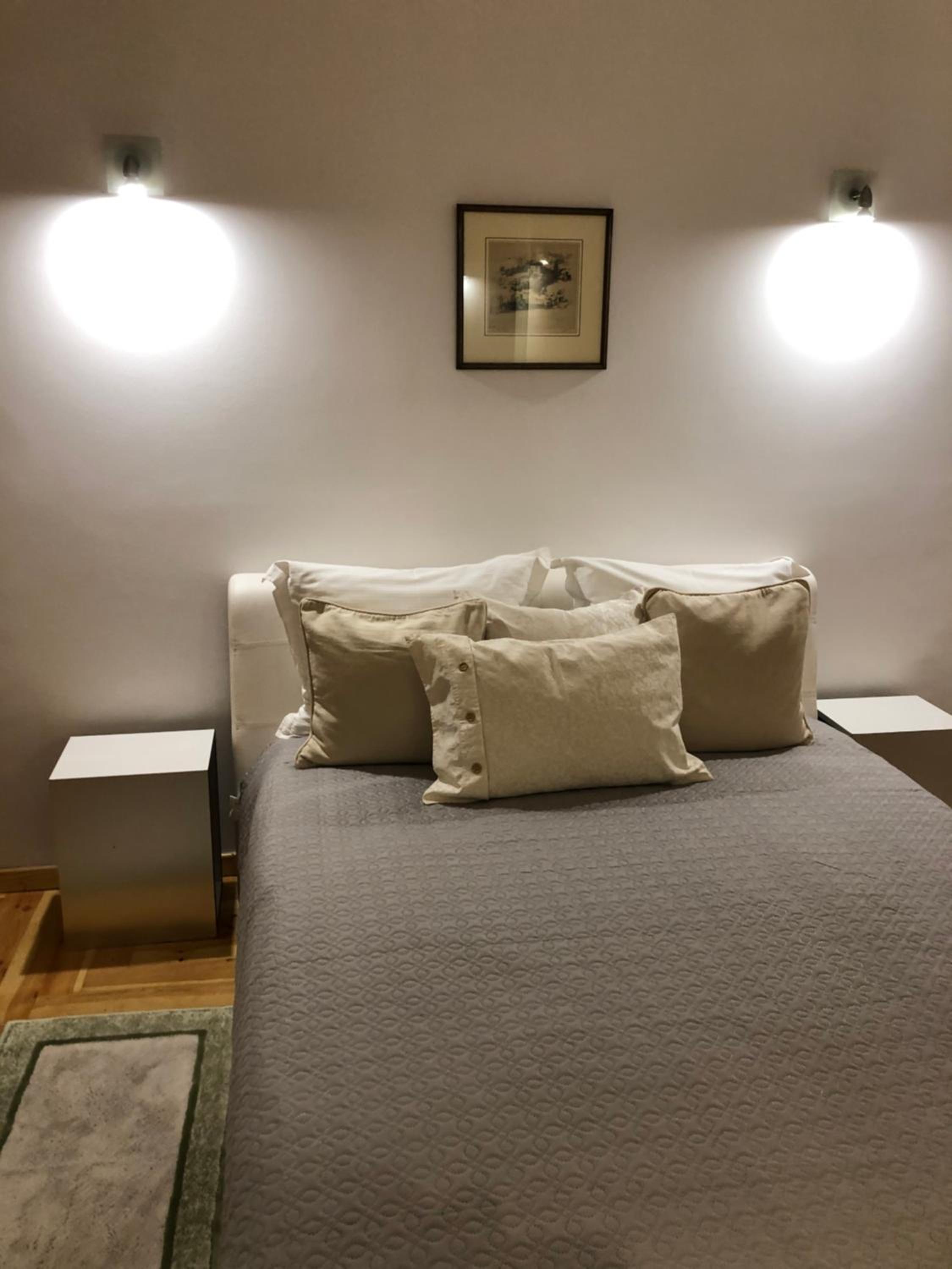 Three-Bedroom Apartment - Photo 15