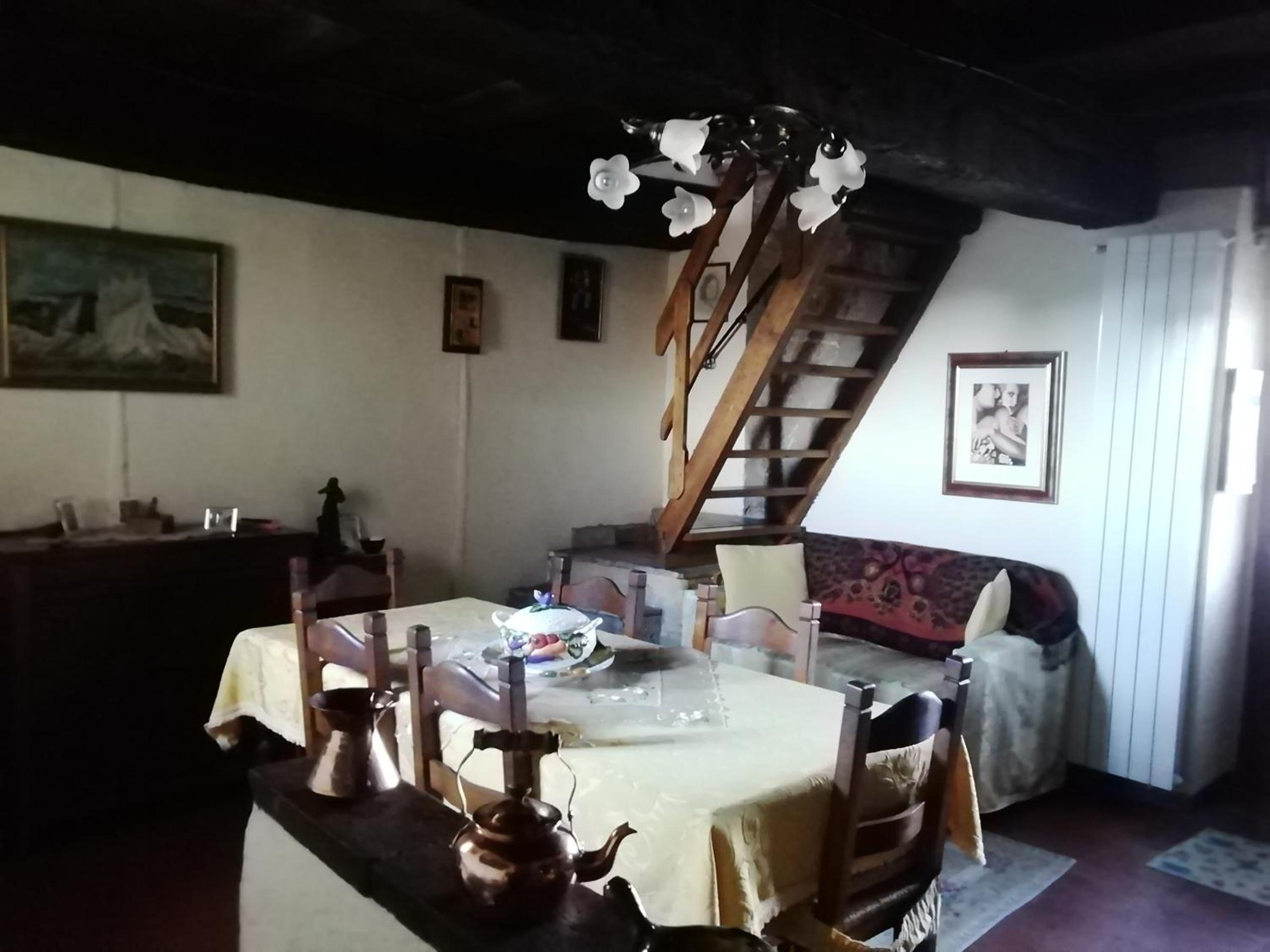 Two-Bedroom House - Photo 13