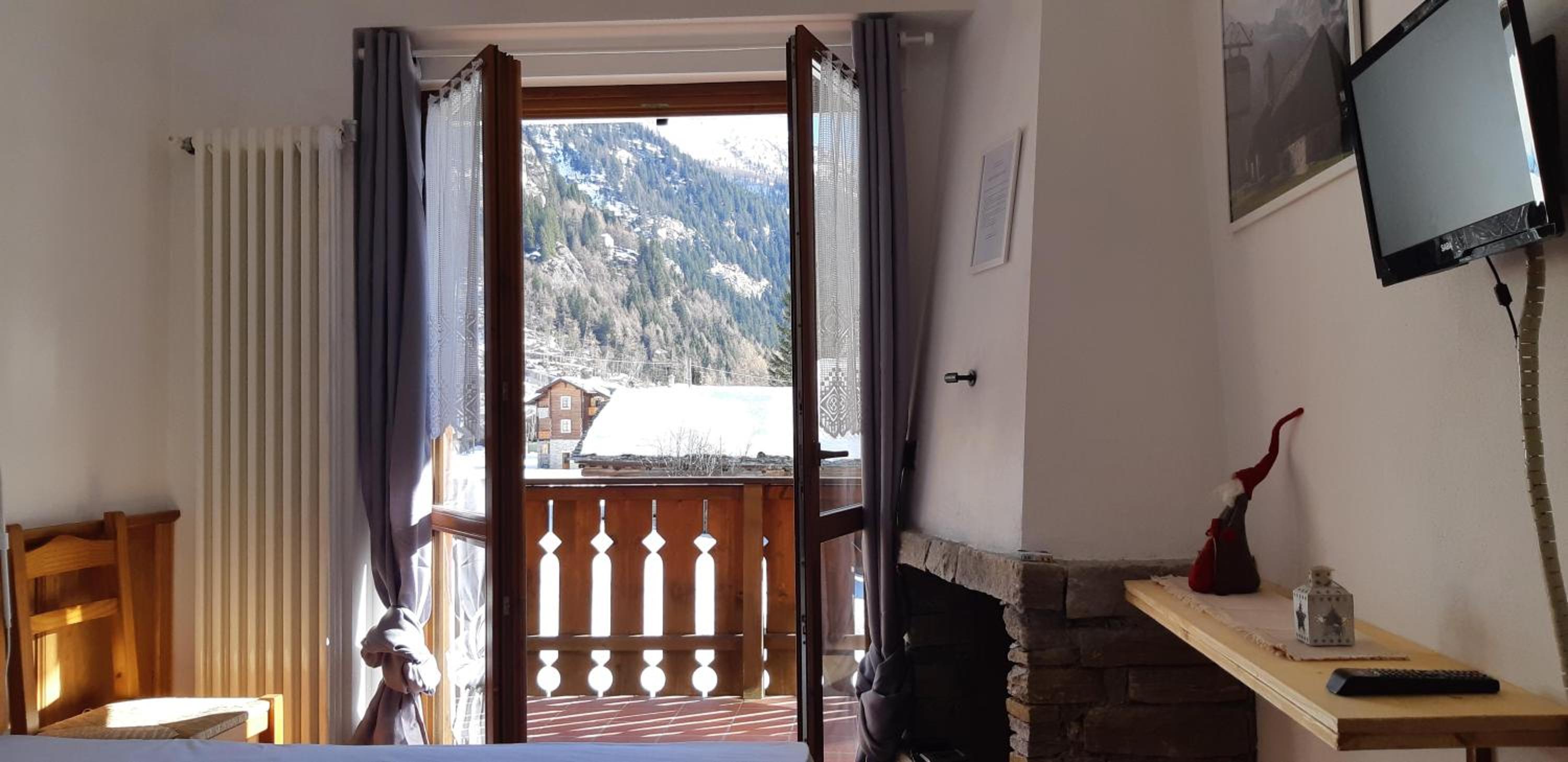 Double Room with Mountain View photo 3