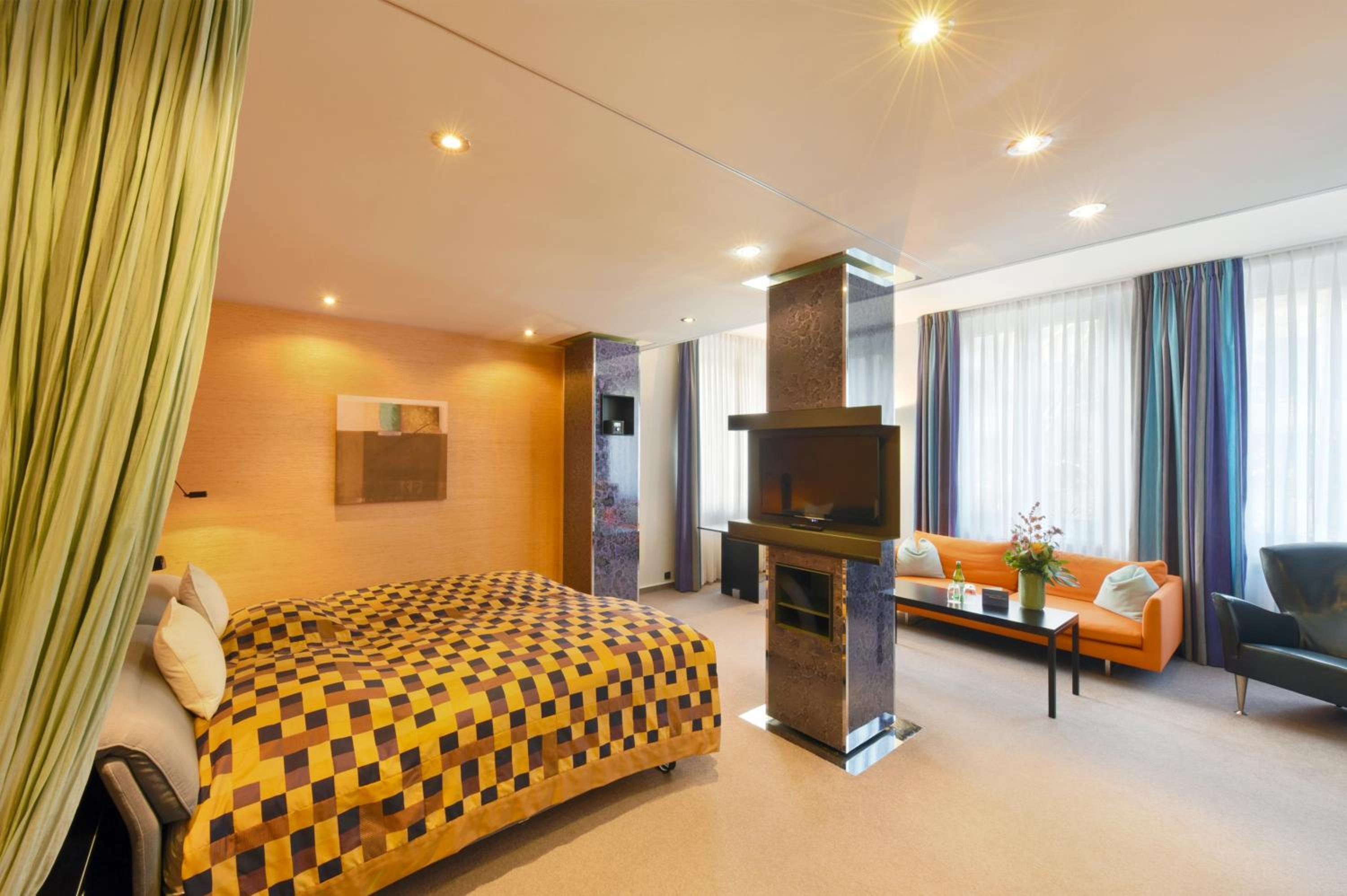 Junior Suite thumbnail 6
