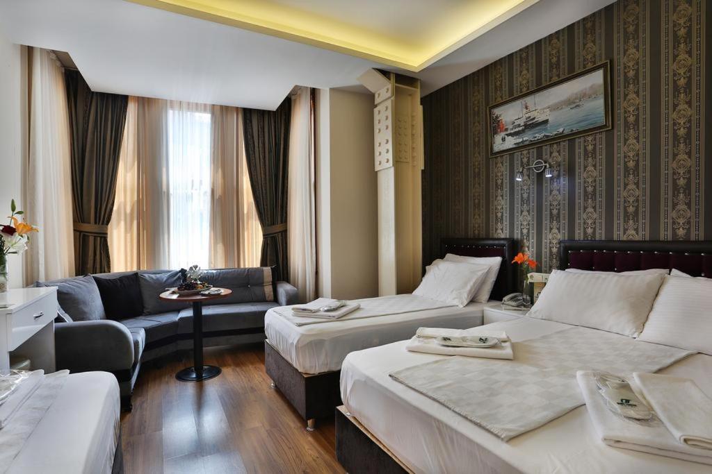 Quadruple Room photo 1