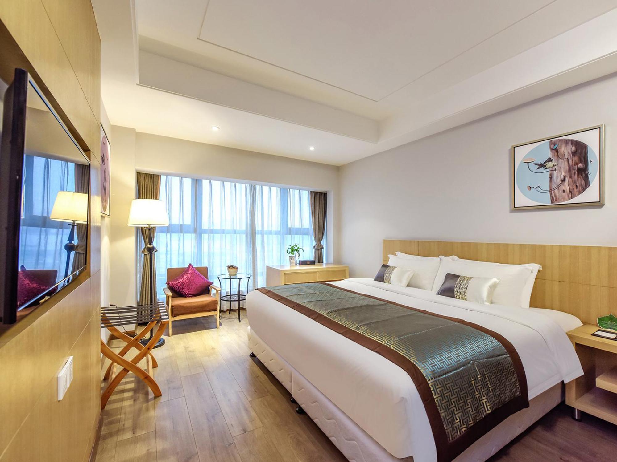 Suite with City View
