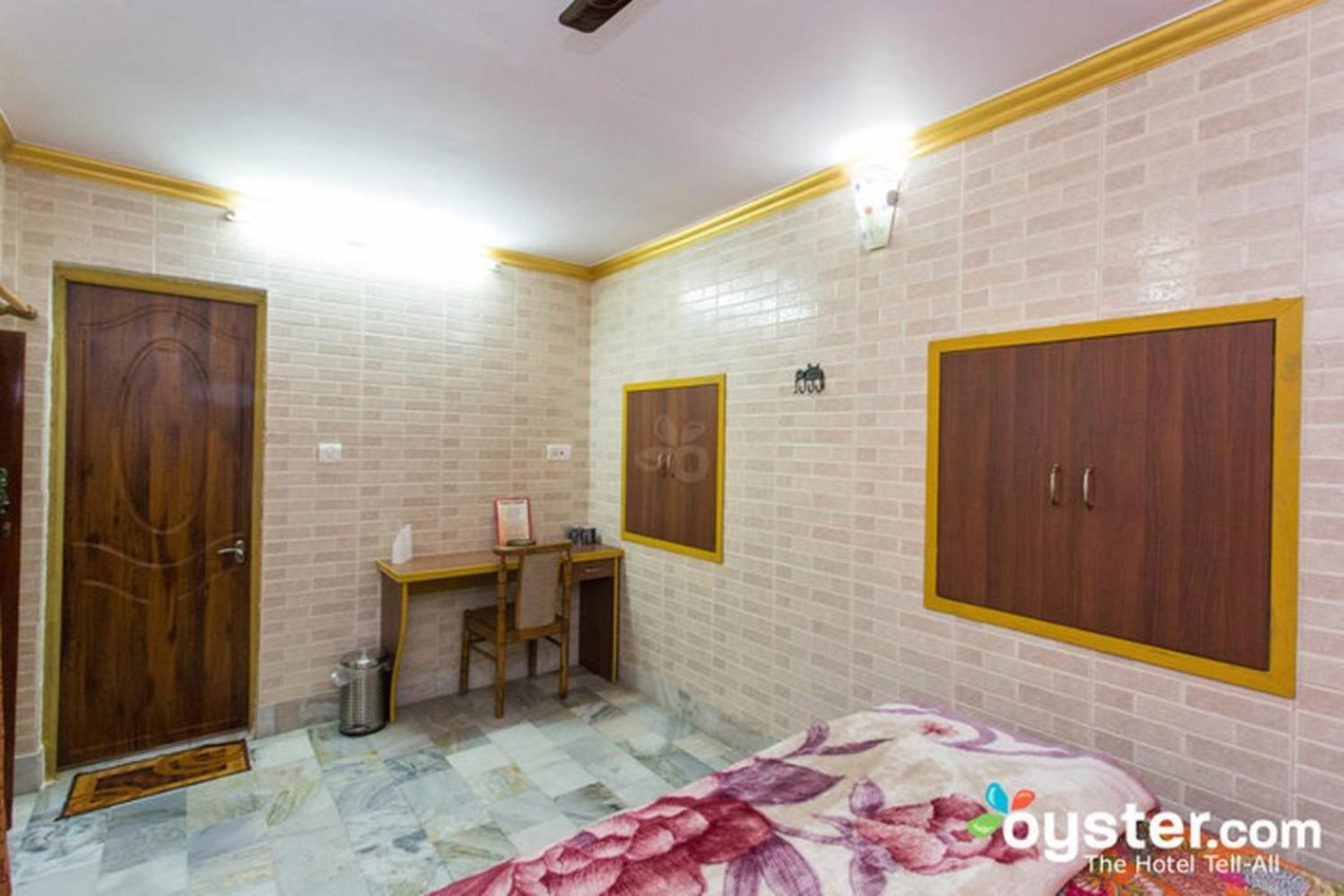Budget Double or Twin Room - Photo 1