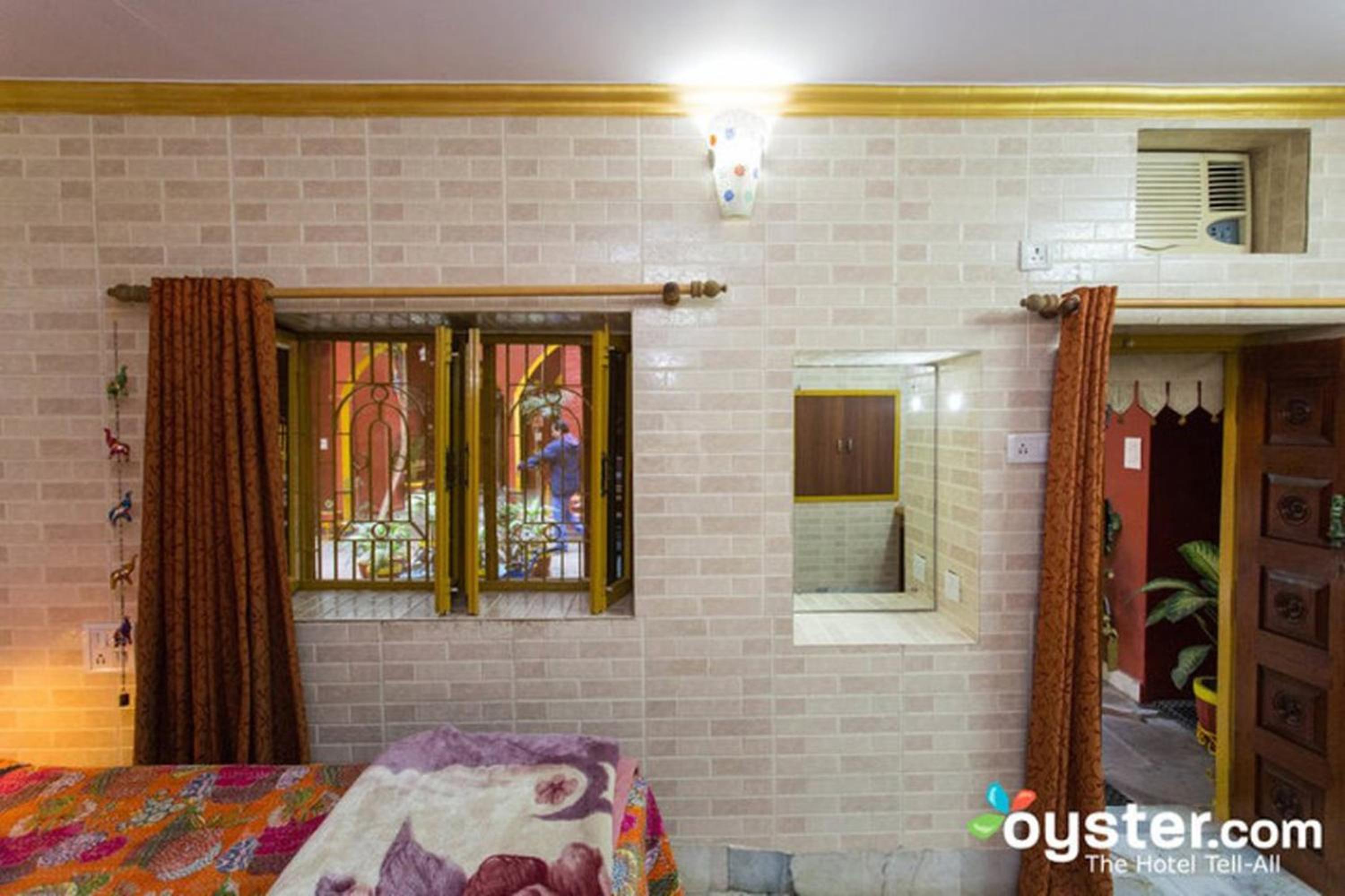 Budget Double or Twin Room - Photo 4