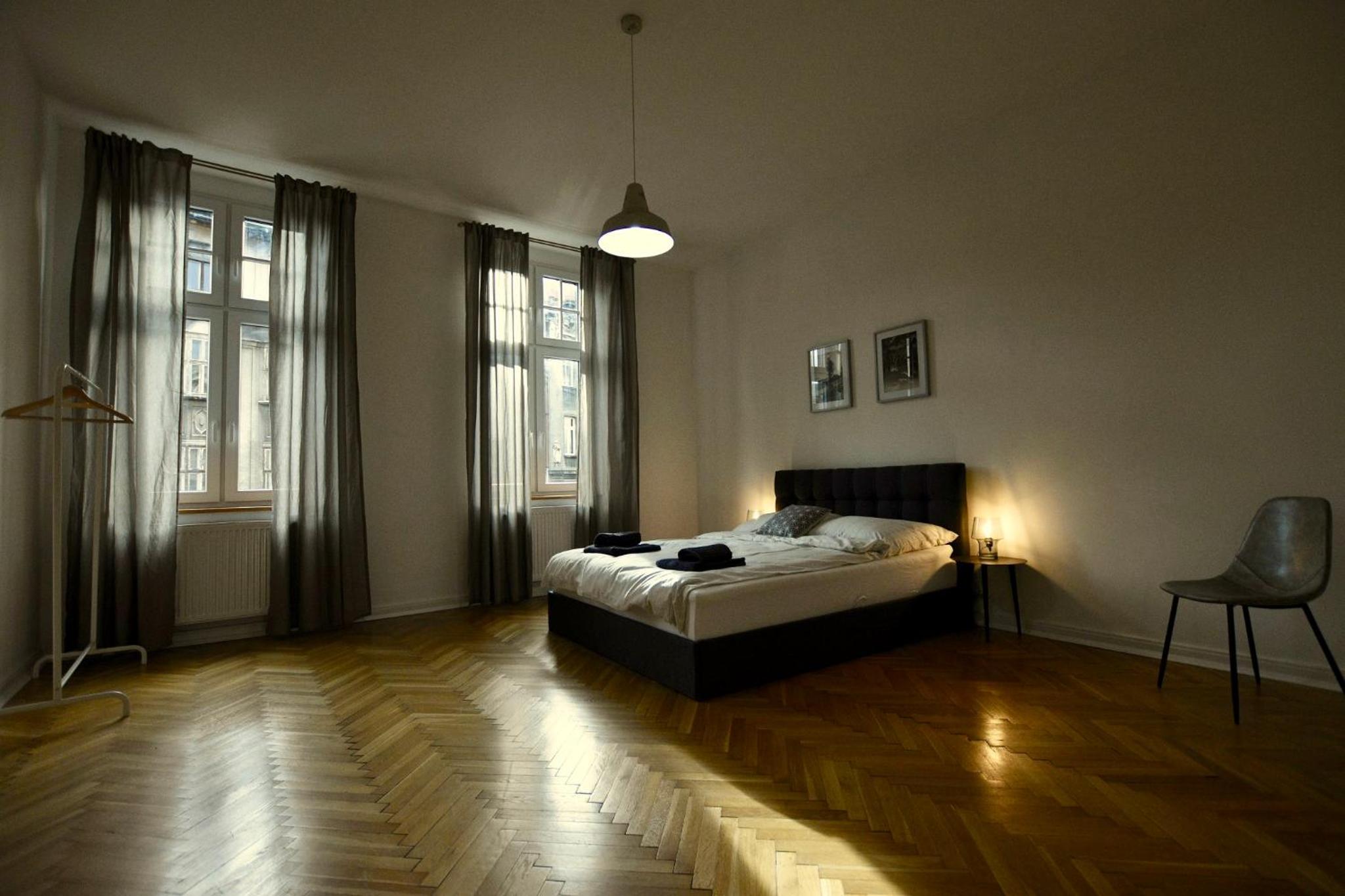 Three-Bedroom Apartment photo 1