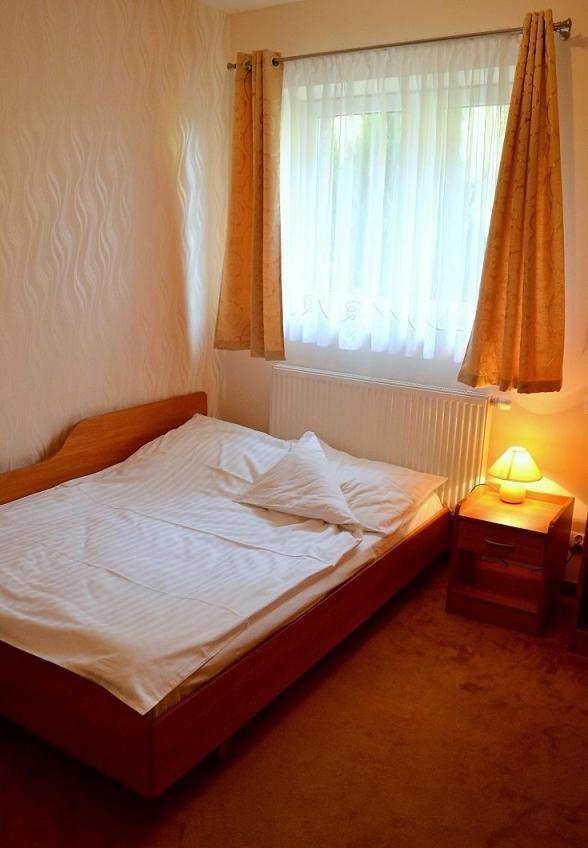 Double or Twin Room - Photo 7
