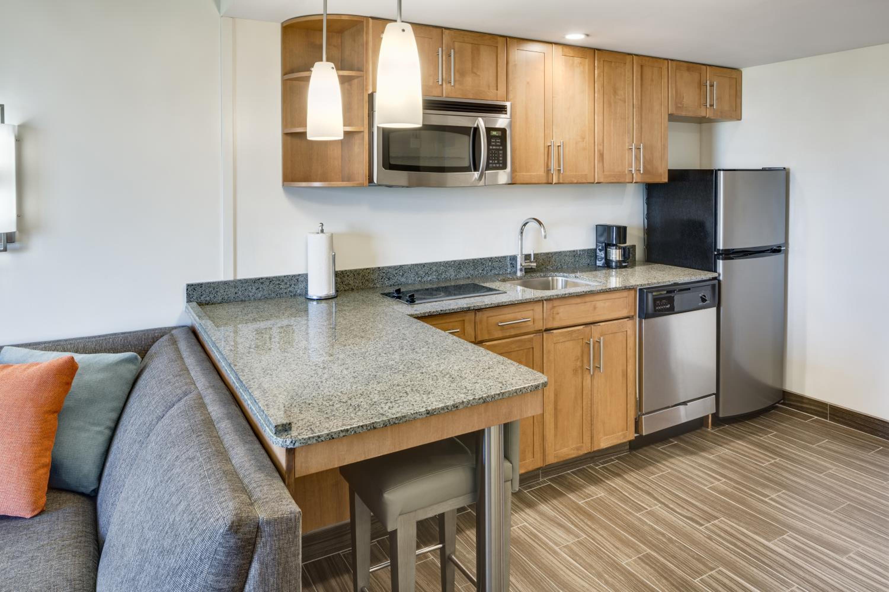 King Studio Suite - Photo 4