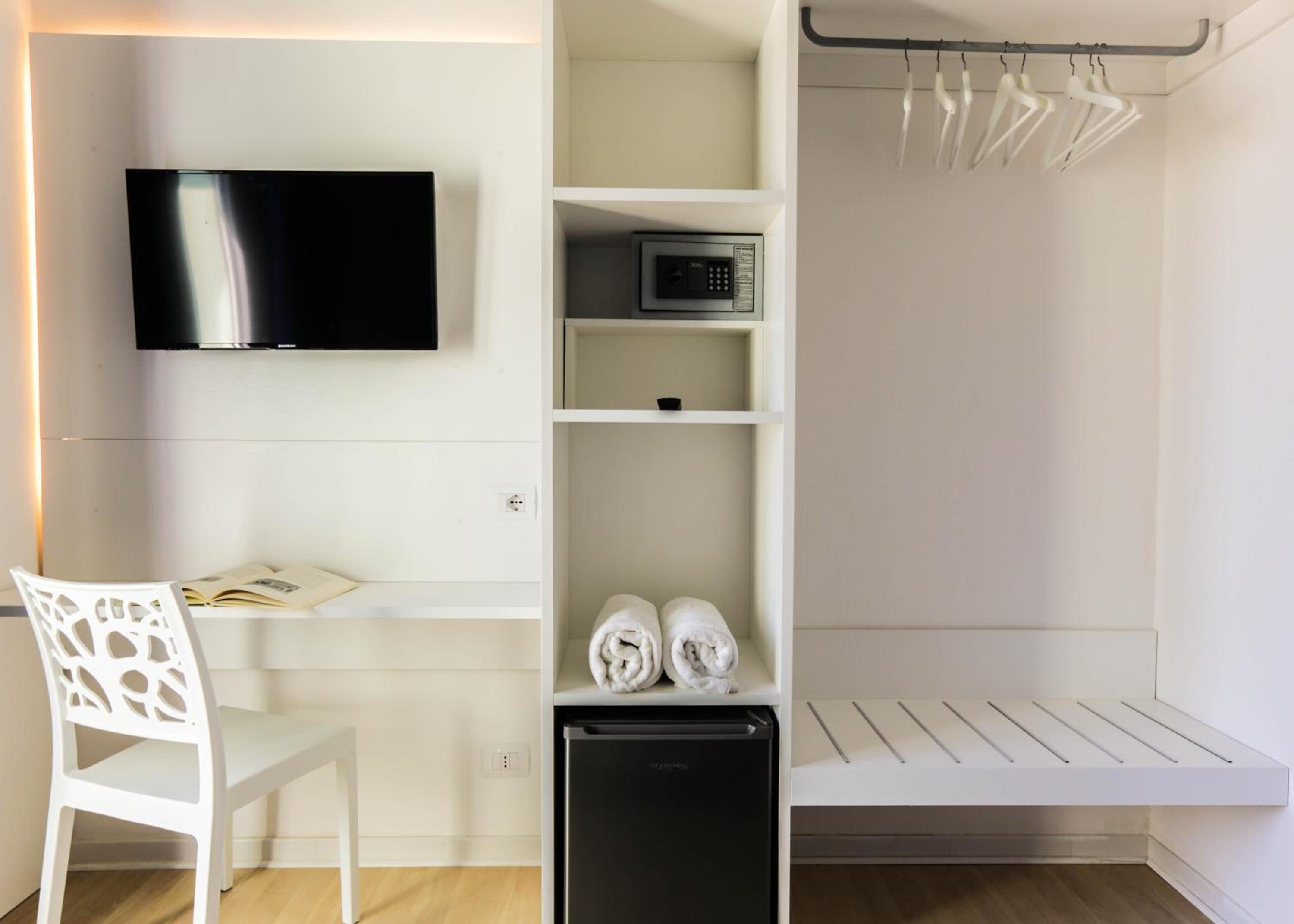 Superior Double or Twin Room with Sea View photo 1