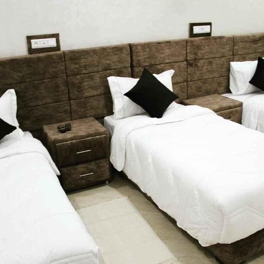 Luxury Triple Room - Photo 11