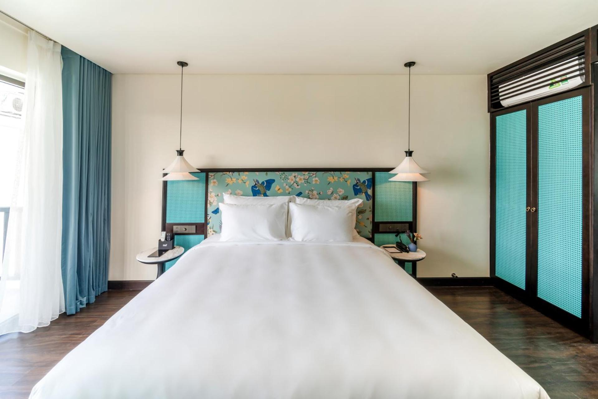 Deluxe Double Room with Balcony and River View photo 2