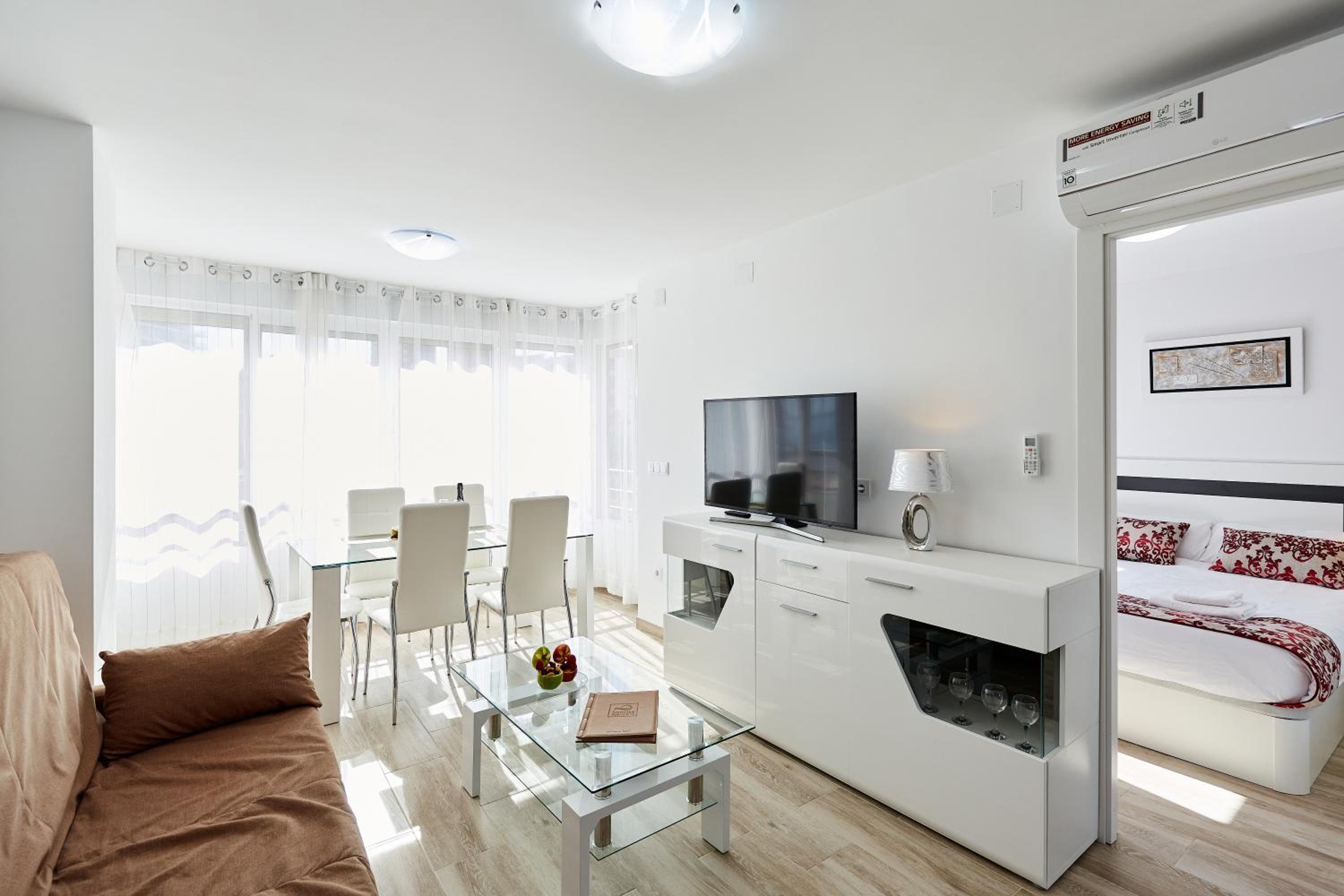 Apartamento de Lujo con Vista al Mar