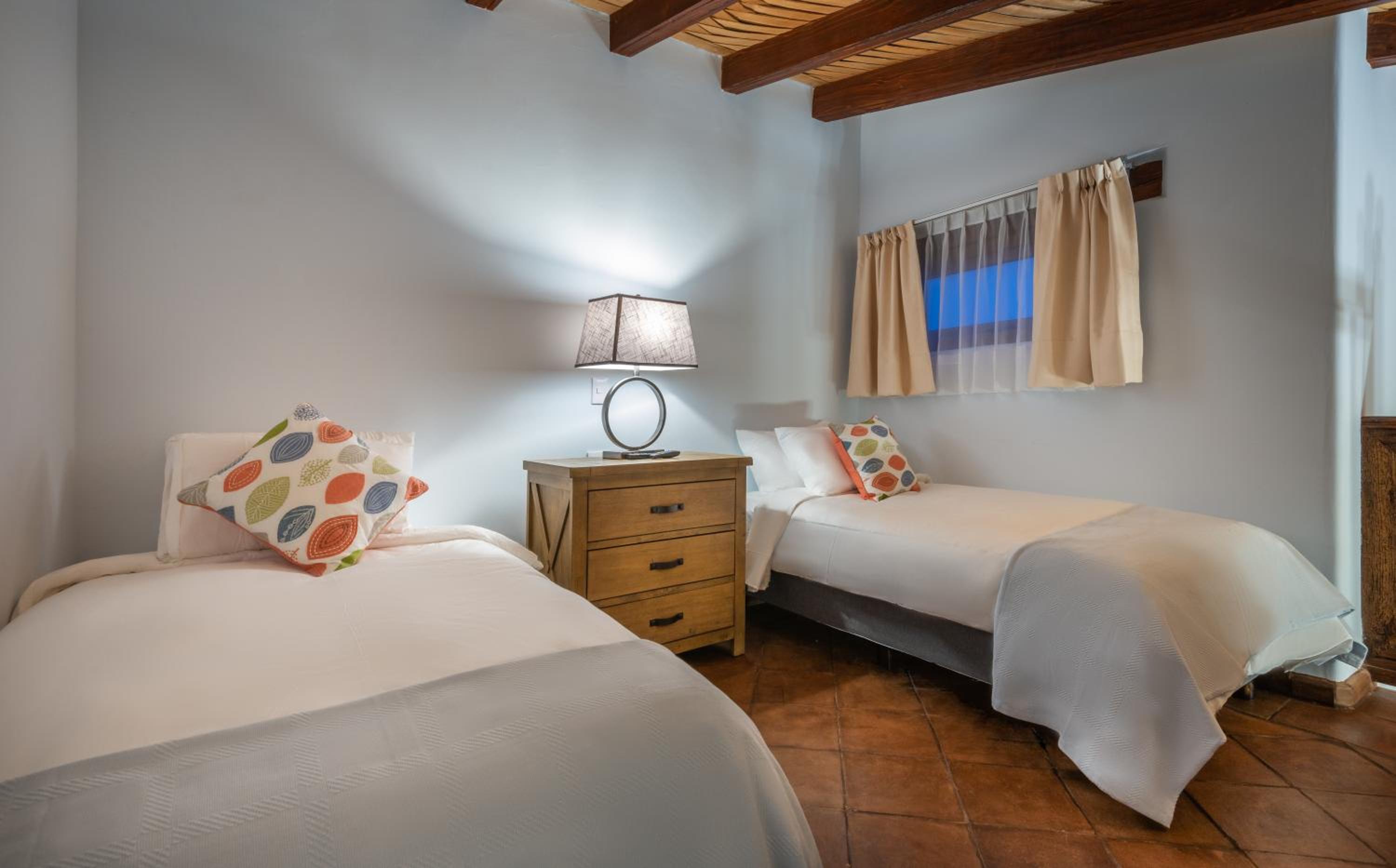 Deluxe Double or Twin Room photo 1