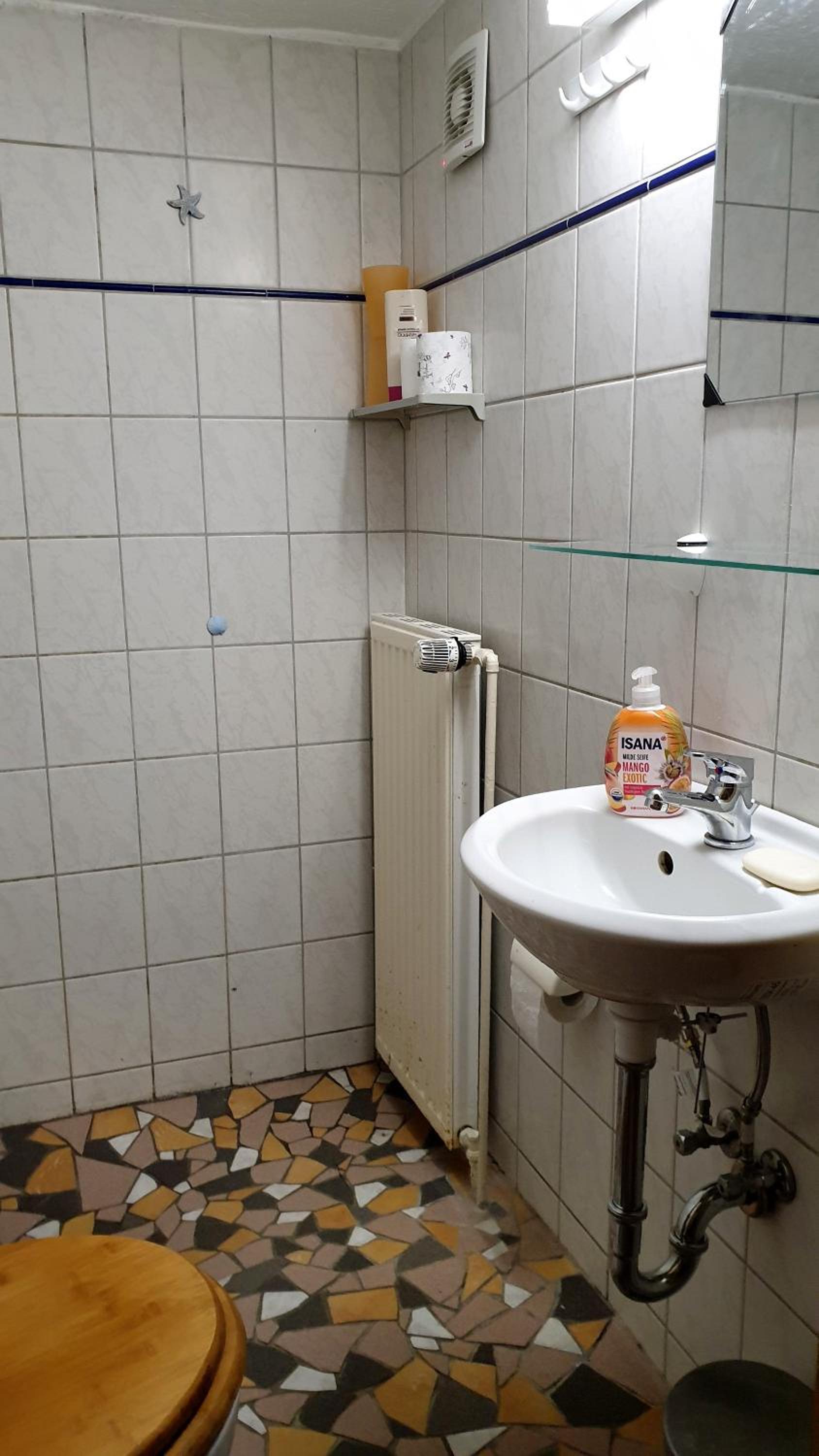 Apartment - Photo 82