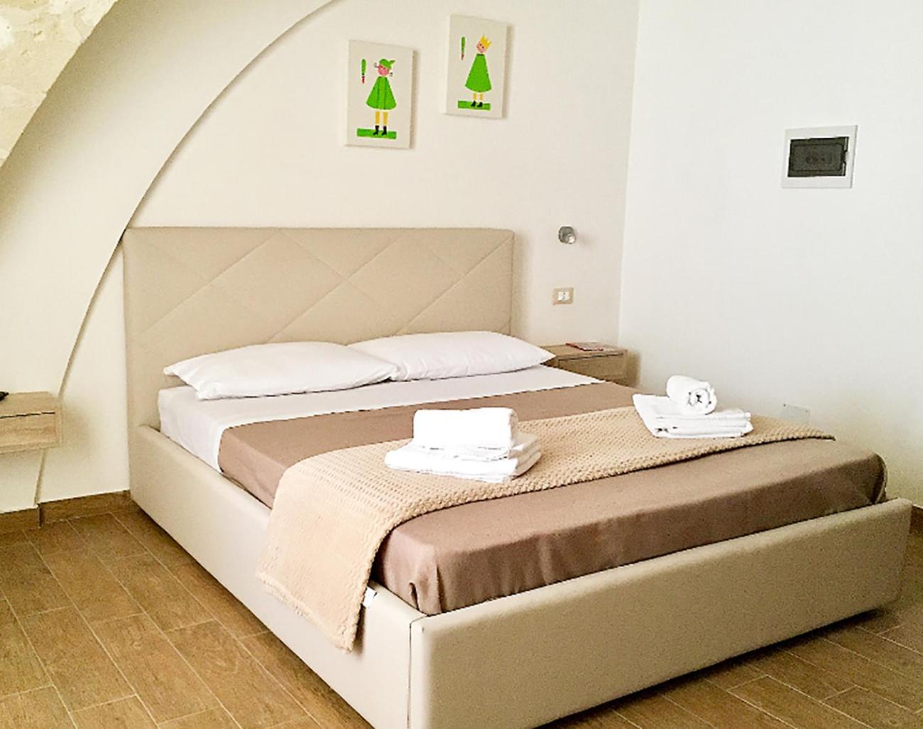 Triple Room with Private Bathroom photo 2
