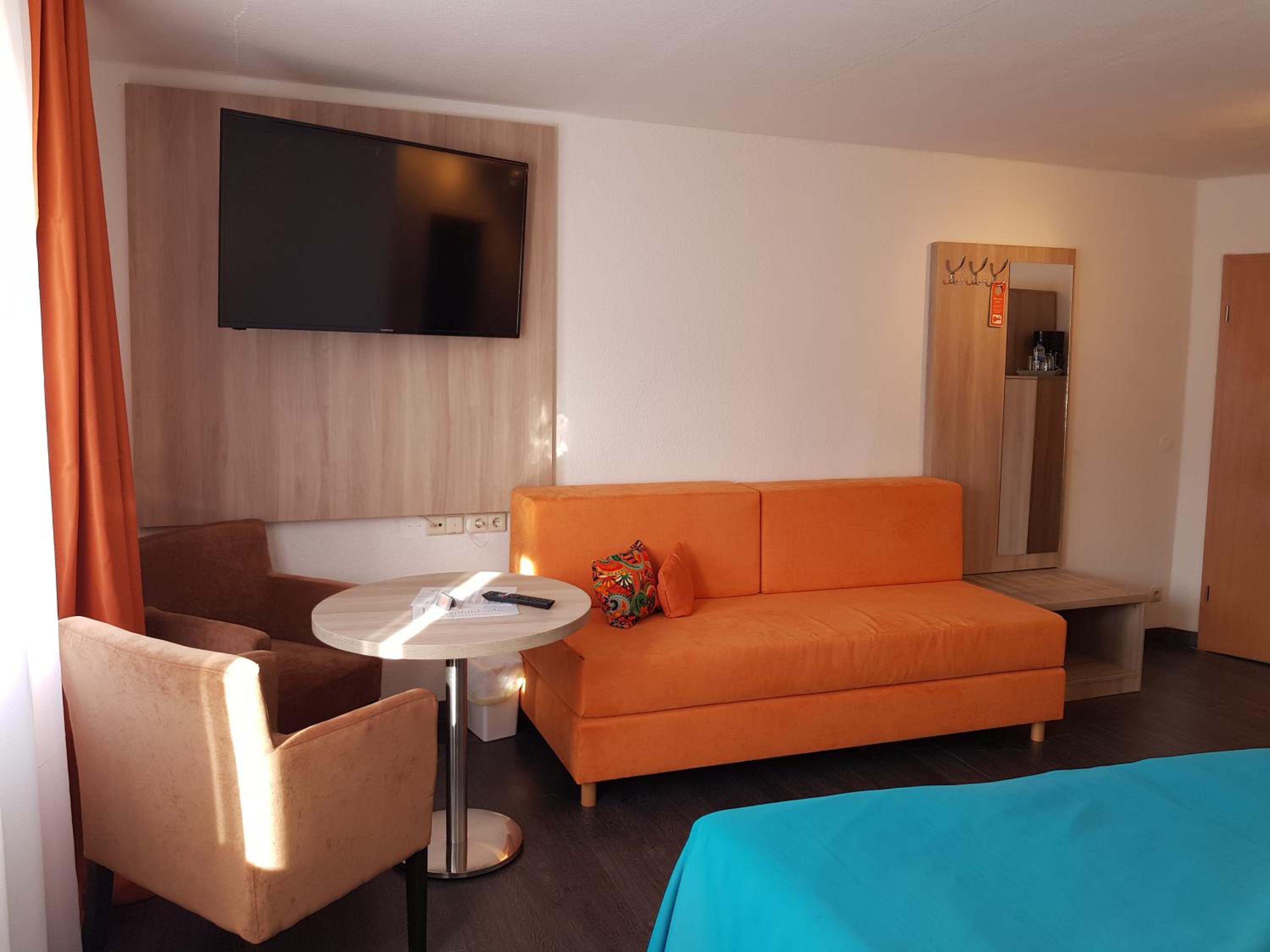 Double Room - Photo 4