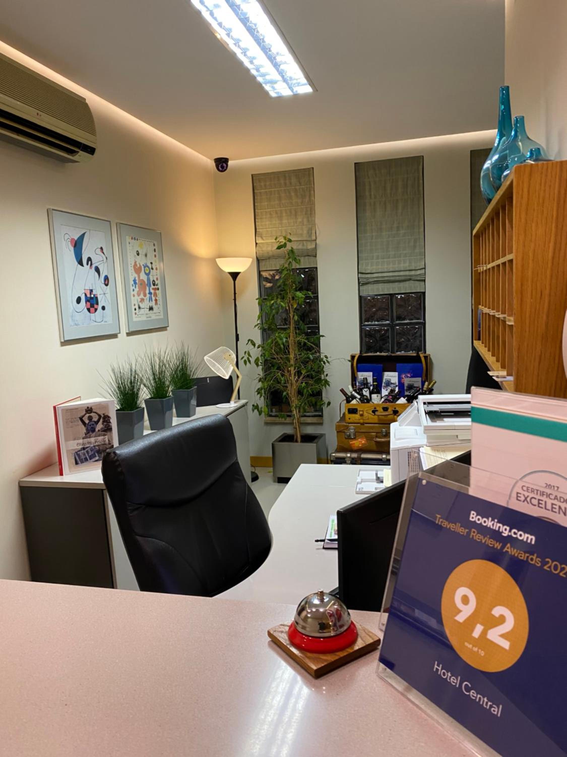 Twin Room with Parking