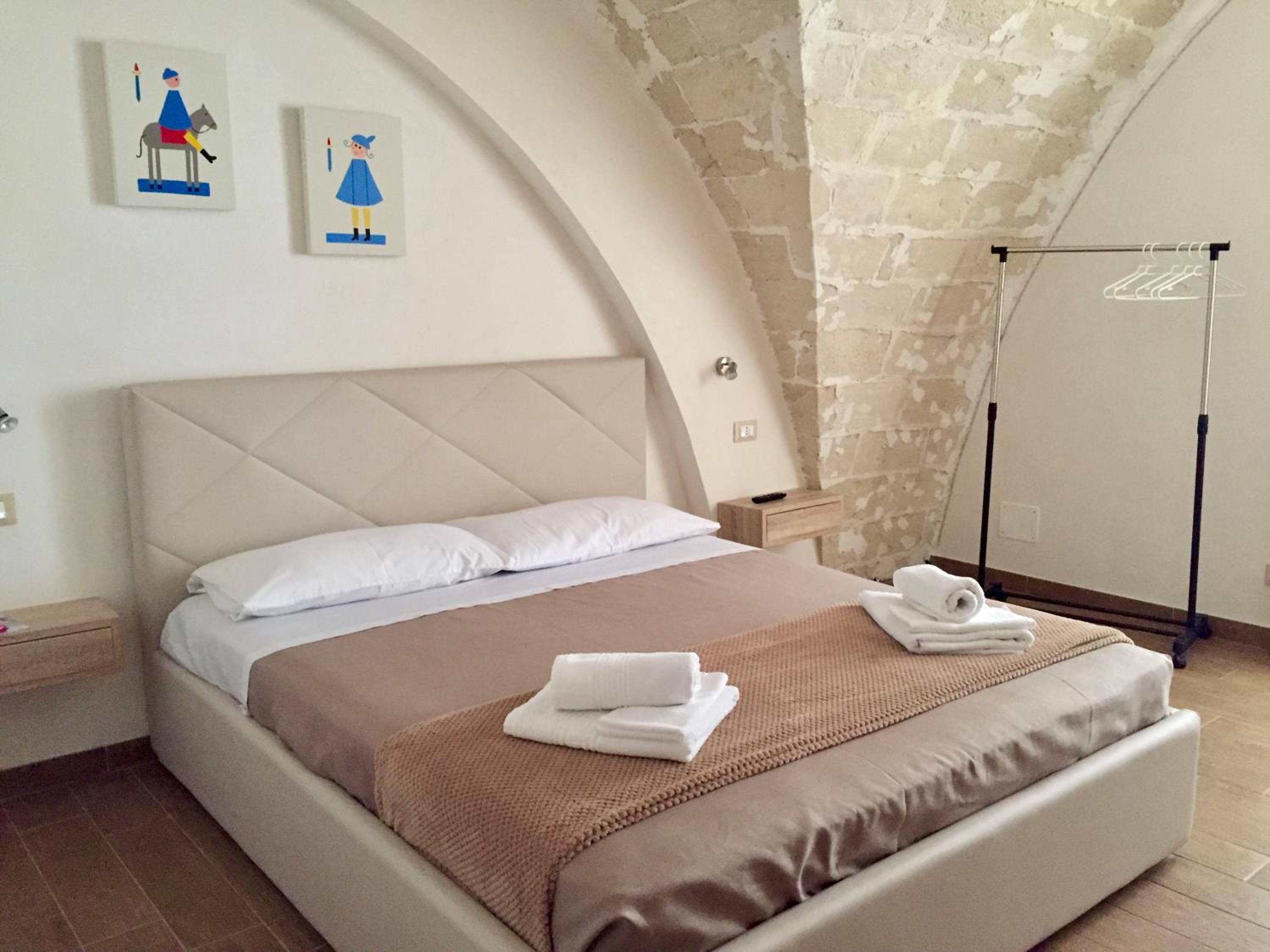 Double Room with Private Bathroom photo 1