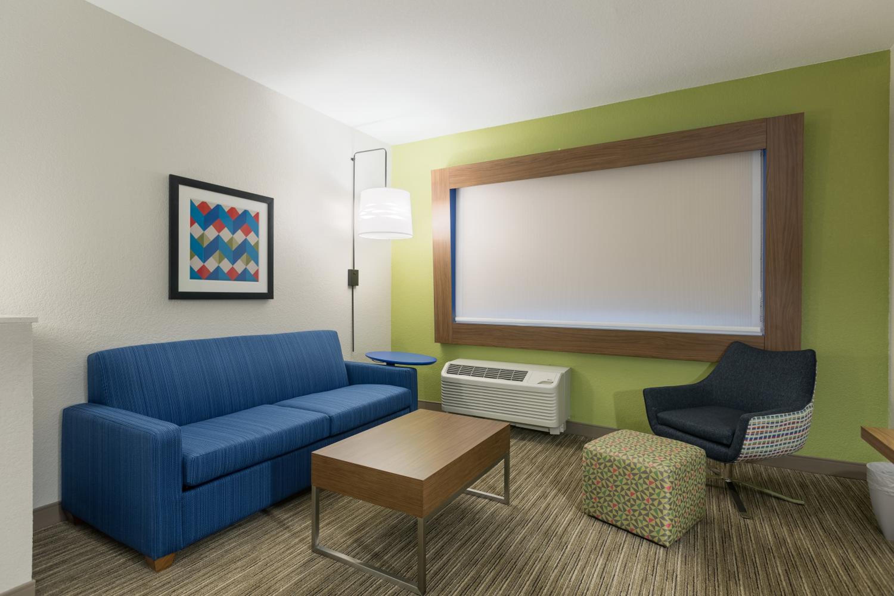 Suite - Hearing Accessible - Non-Smoking photo 1