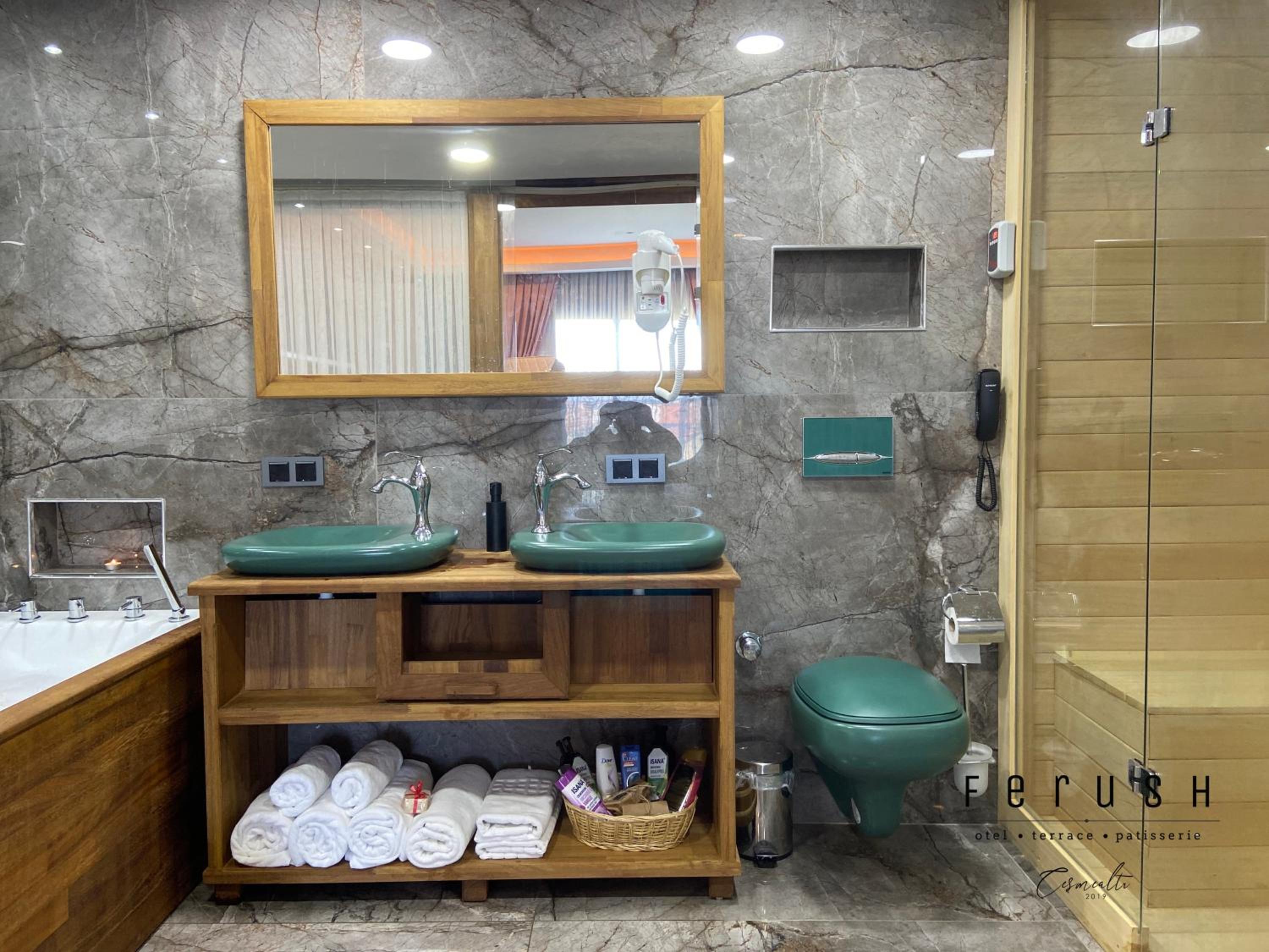 Suite with Sauna - Photo 2