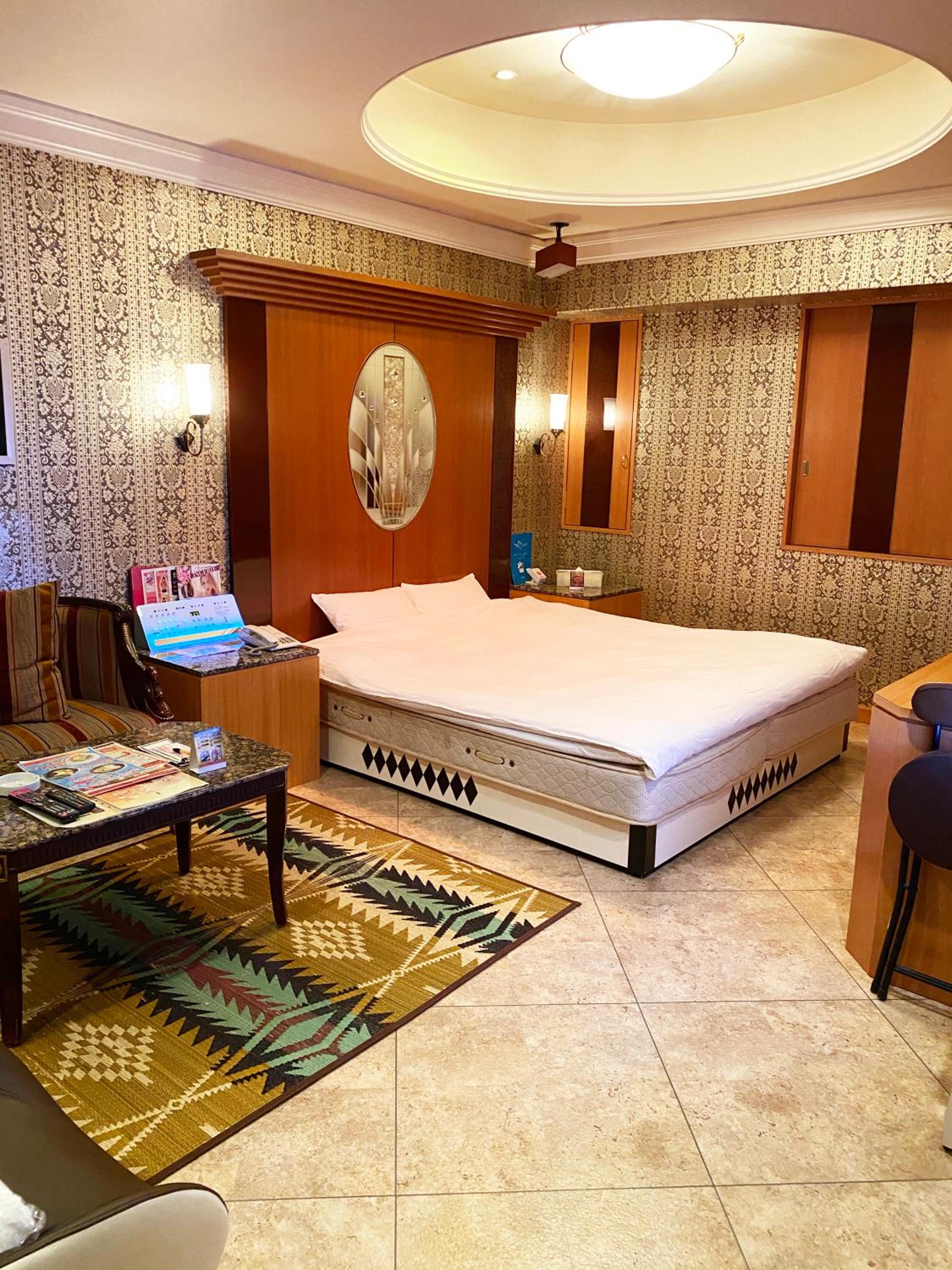 King Room with Spa Bath (Room Selected at Check-in) - Photo 38