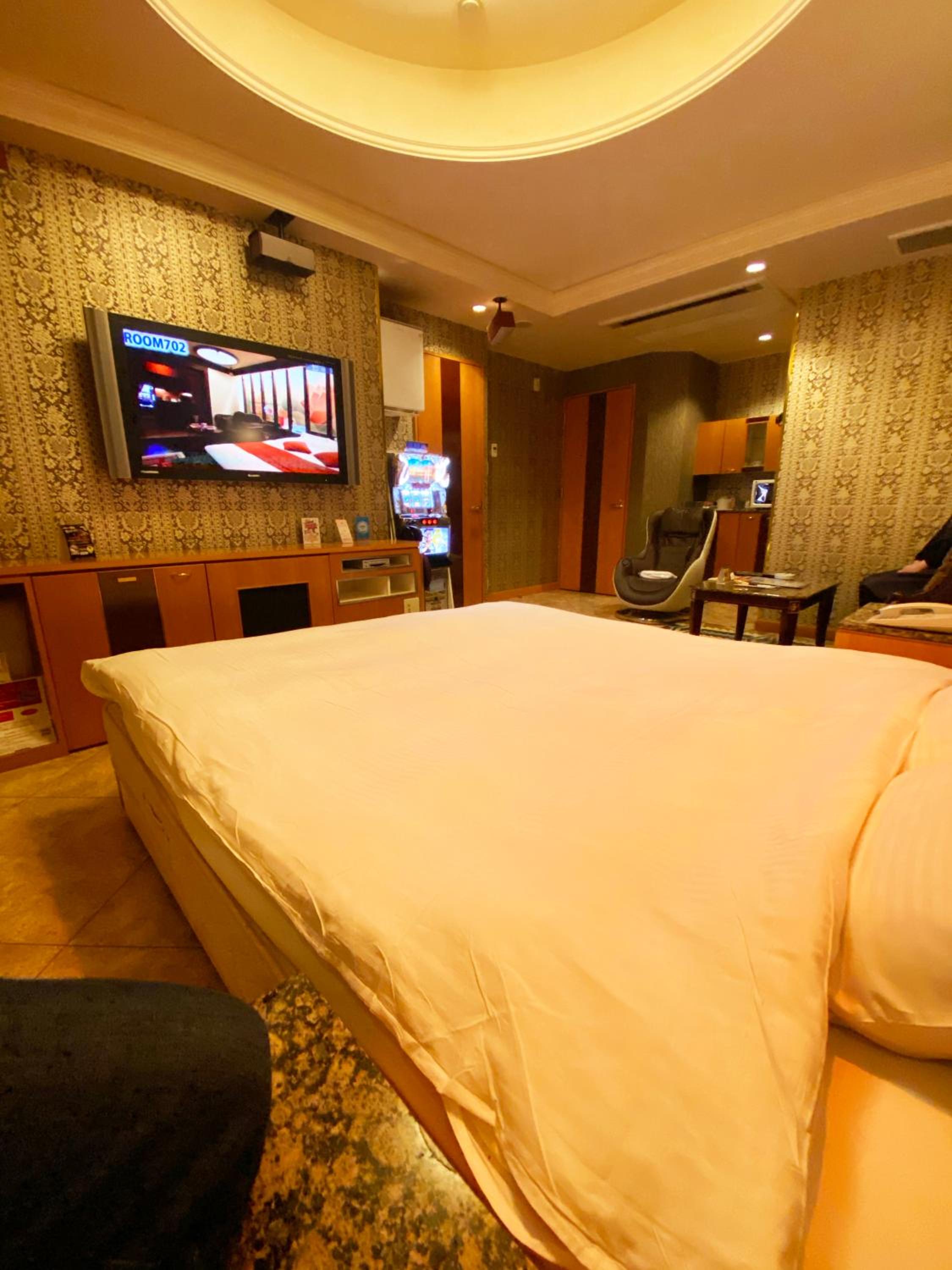 King Room with Spa Bath (Room Selected at Check-in) - Photo 36