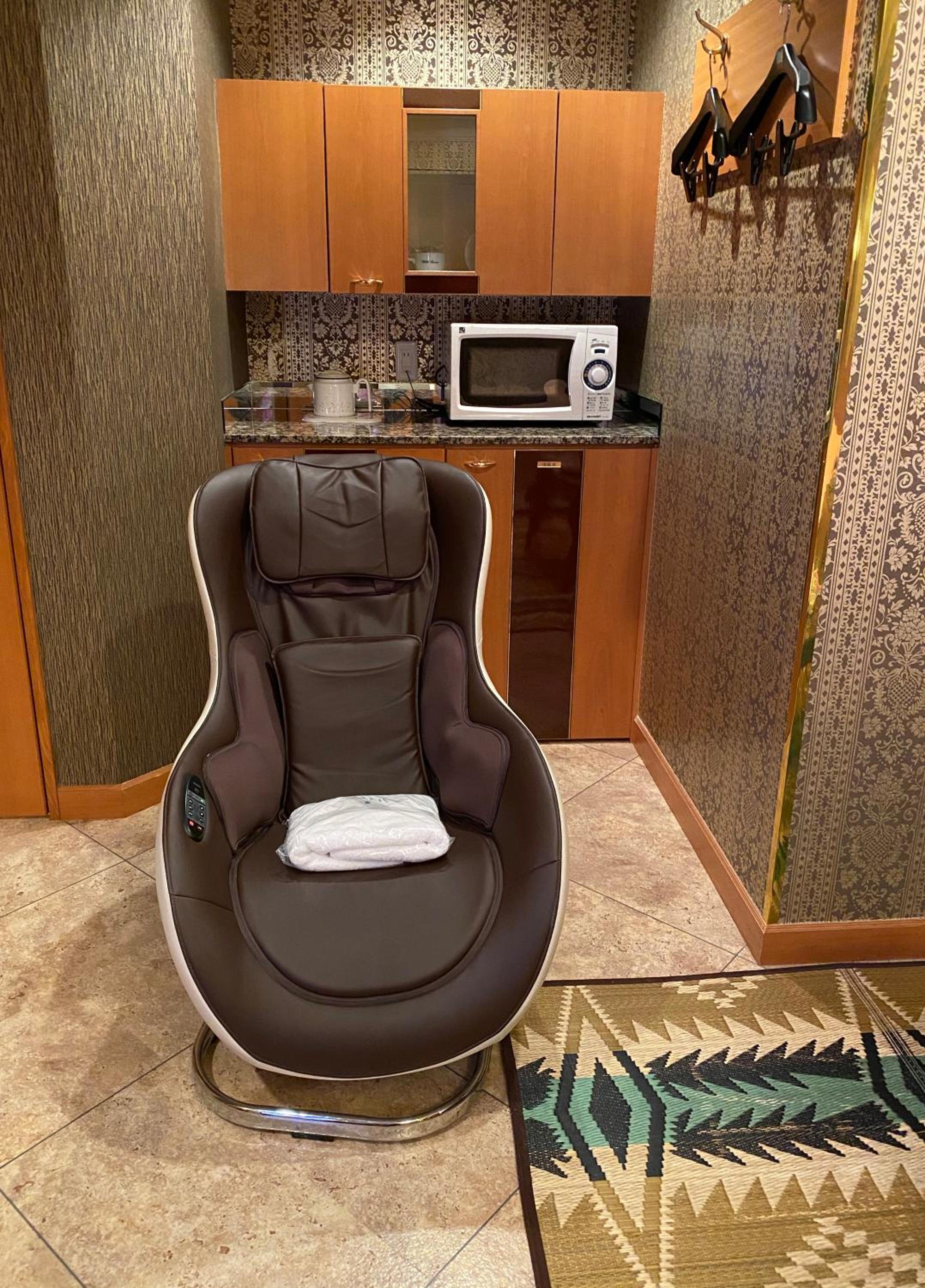 King Room with Spa Bath (Room Selected at Check-in) - Photo 25