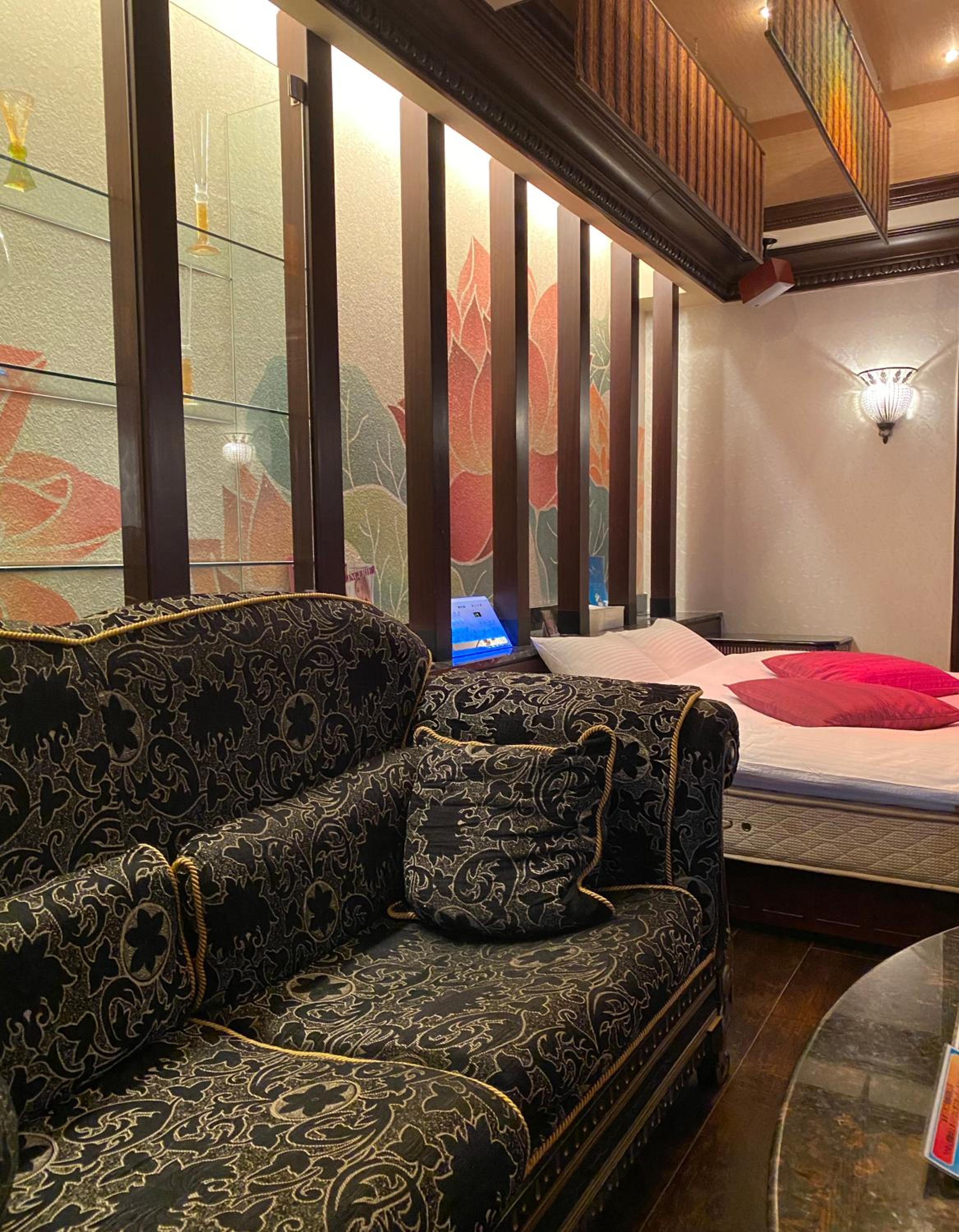 Queen Room Selected at Check-In - Photo 8