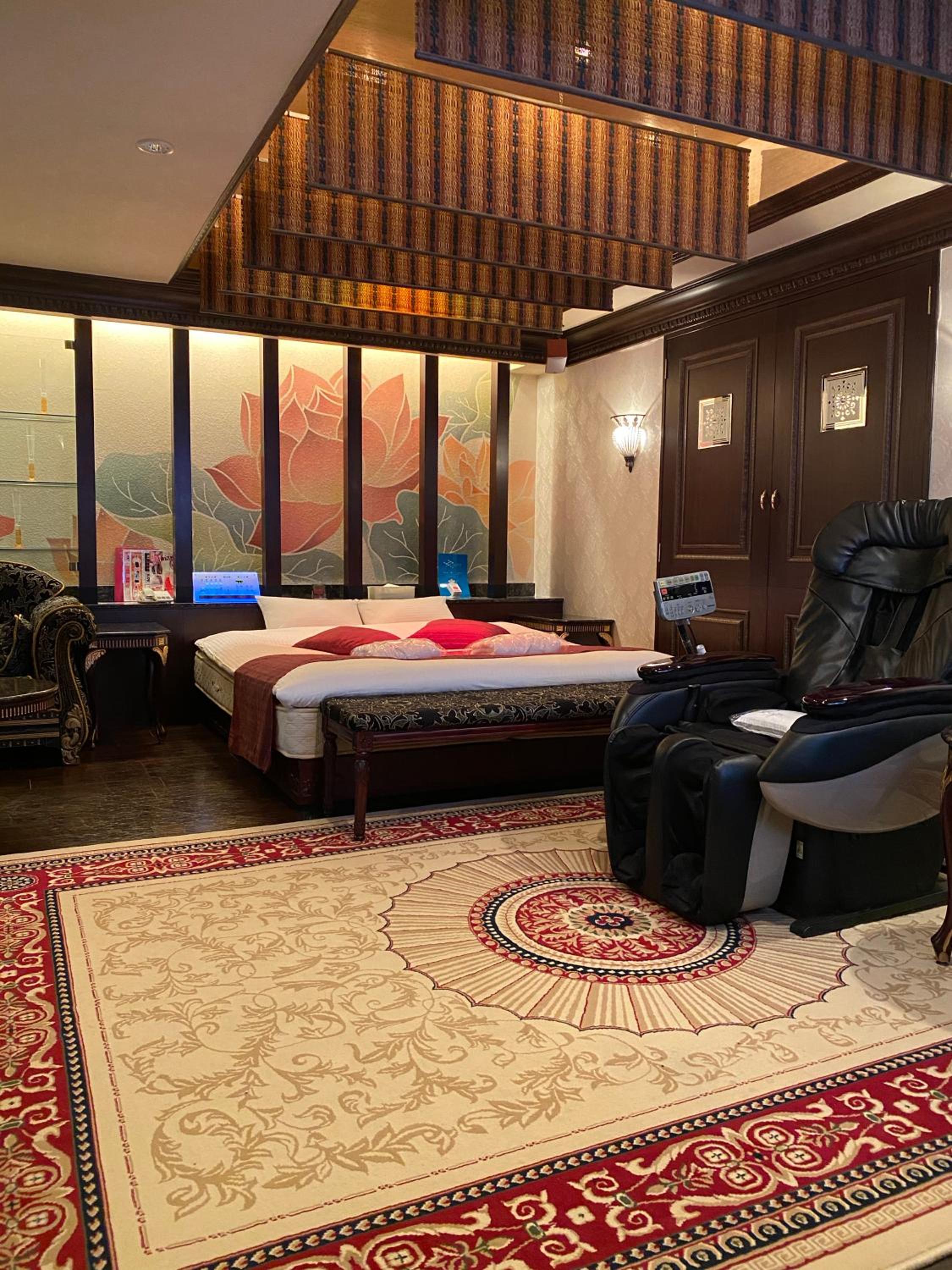 Queen Room Selected at Check-In - Photo 3