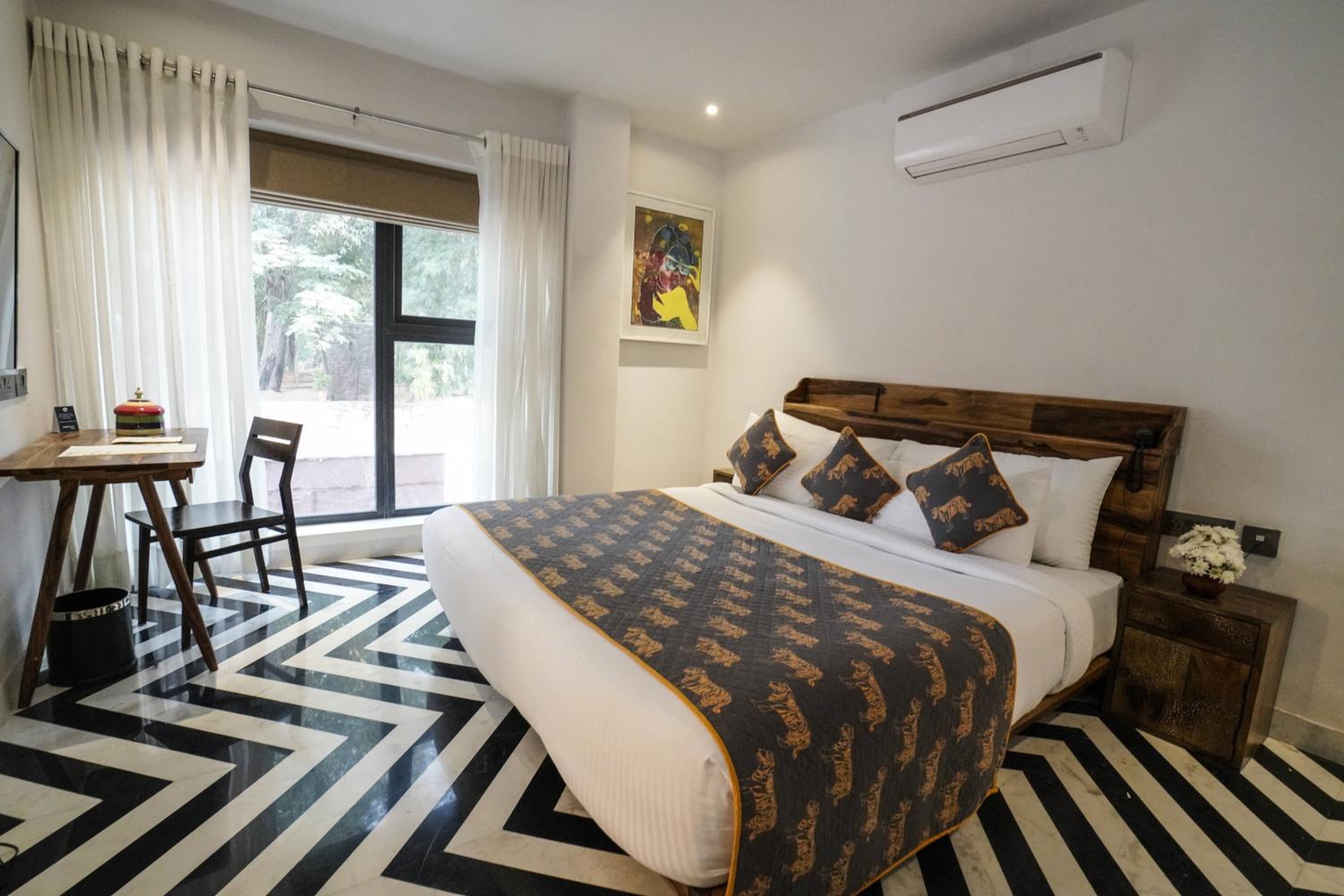 Premier Nest Suite - Photo 1