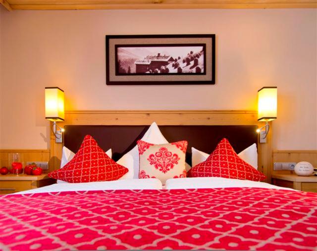 Double Room with Balcony - Photo 5