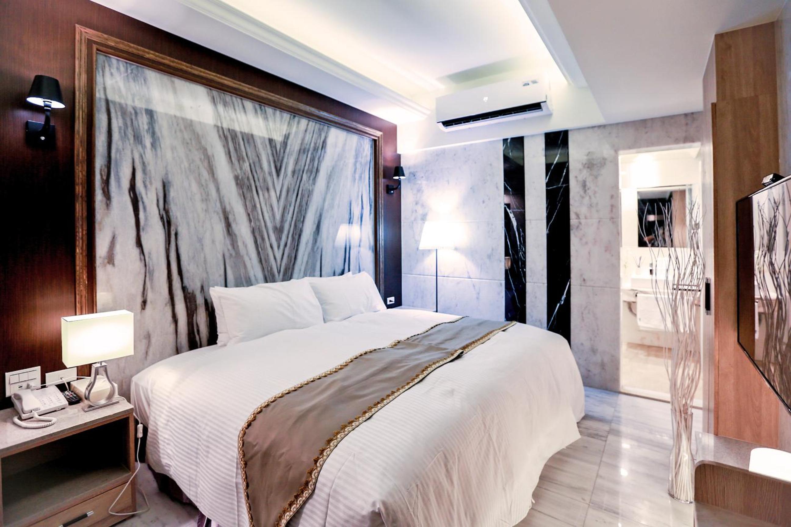 Standard Double Room - Photo 1