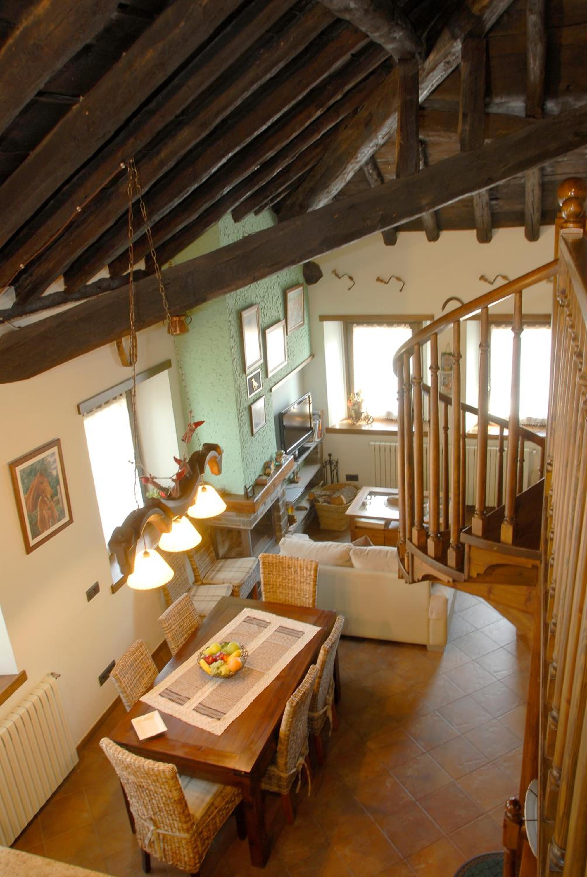 Four-Bedroom Apartment - Photo 5